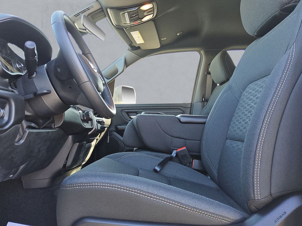 2026 RAM 1500 Tradesman - Photo 10