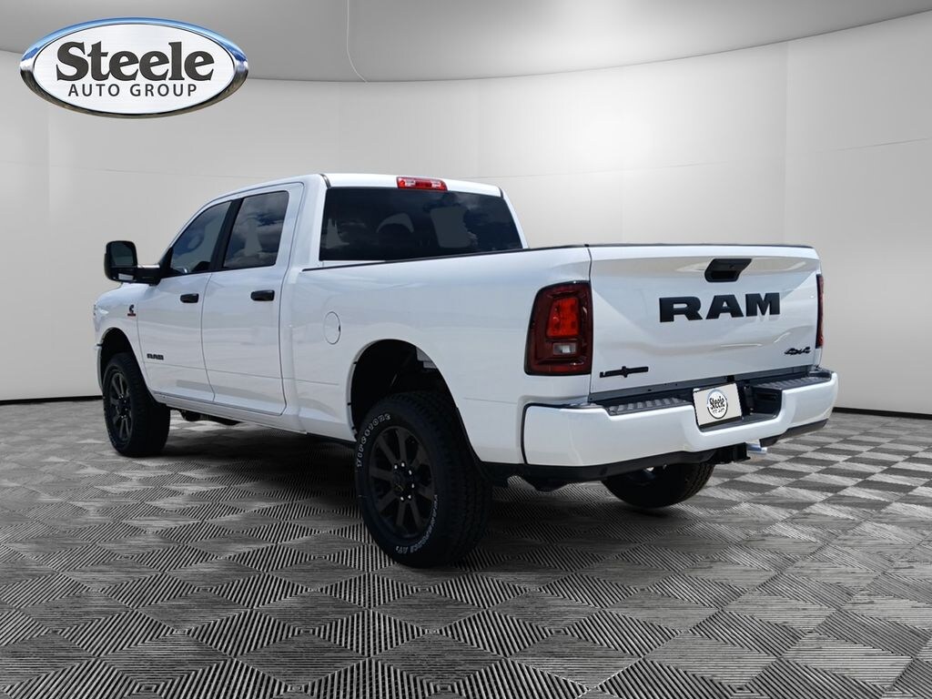 New 2025 Ram 2500 LONE STAR CREW CAB 4X4 6'4 BOX Pickup