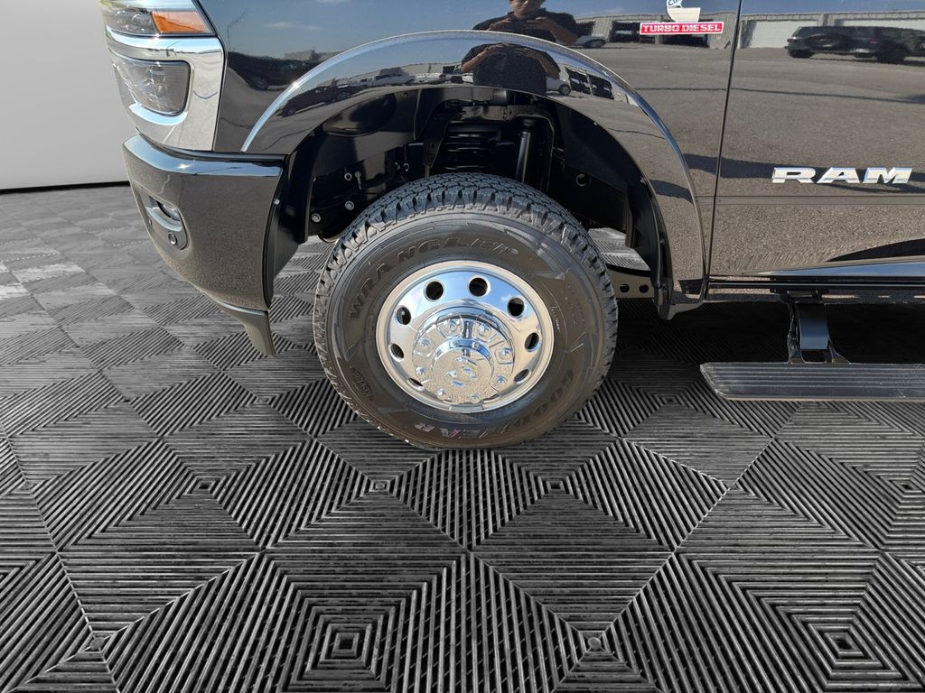 2025 RAM 3500 Limited/Longhorn - Photo 14