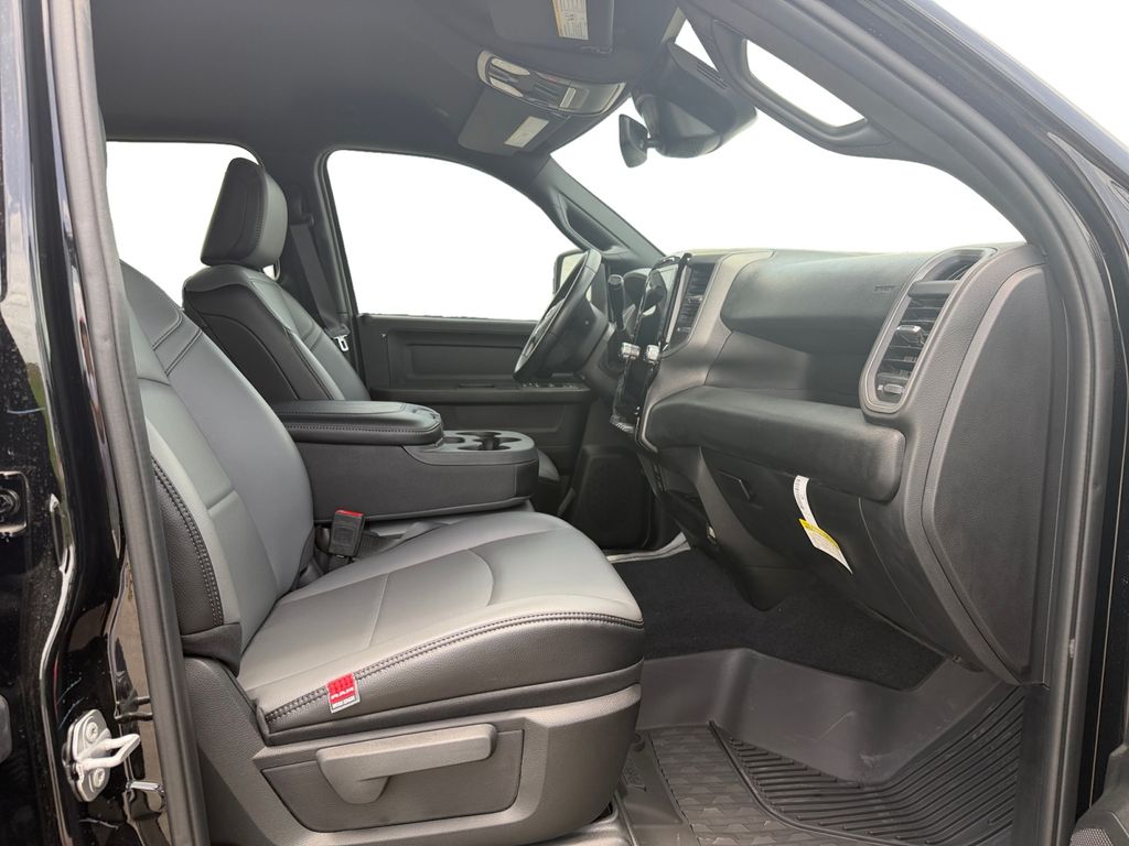 2025 RAM 2500 Tradesman - Photo 15