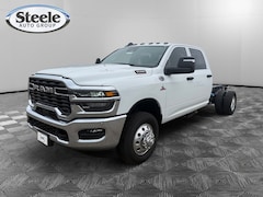2026 Ram 3500 Chassis Cab TRADESMAN CREW   4X4 60' CA Pickup