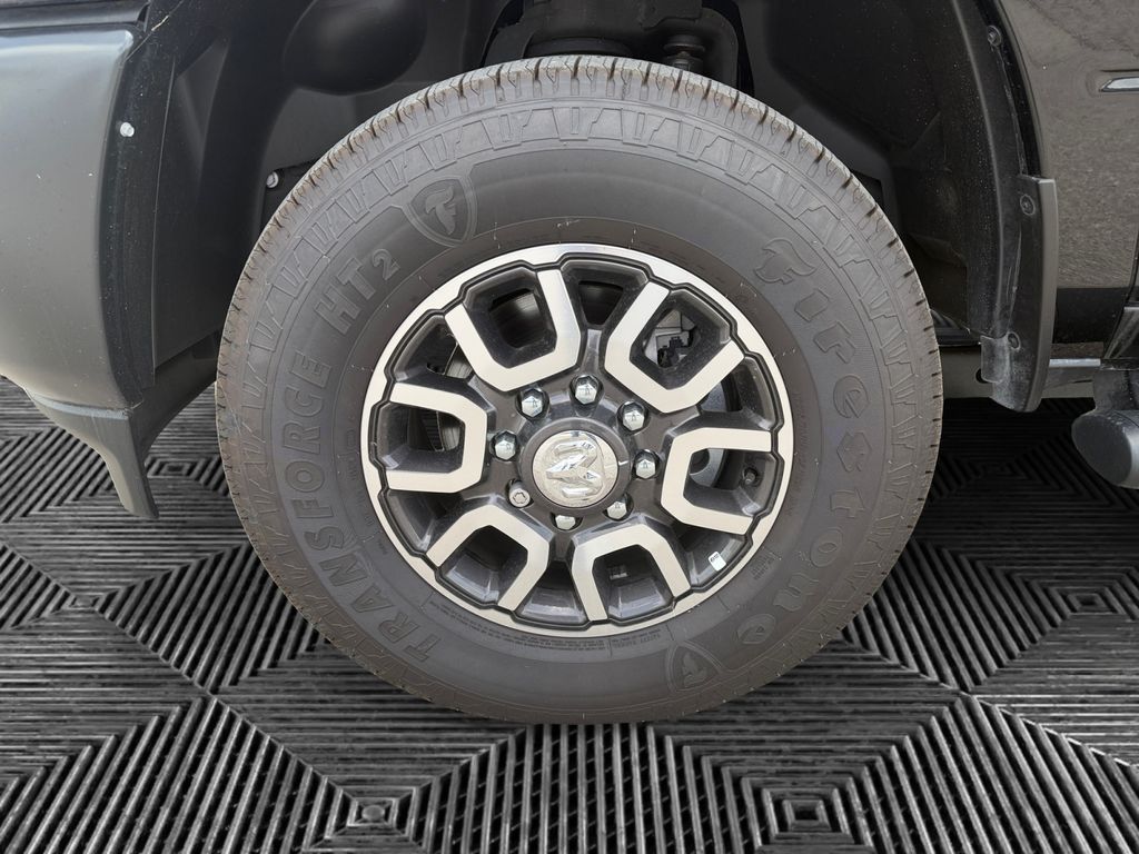 2025 RAM 2500 Tradesman - Photo 14