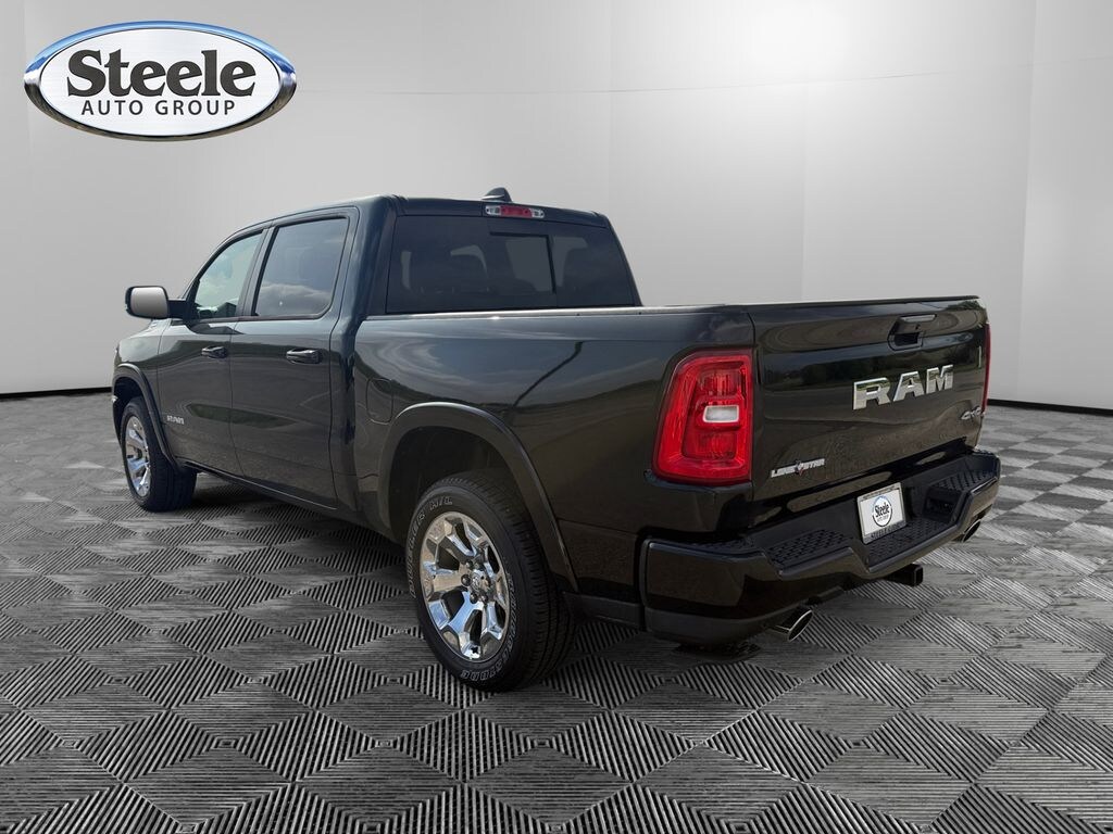 New 2026 Ram 1500 LONE STAR CREW CAB 4X4 5'7 BOX Pickup