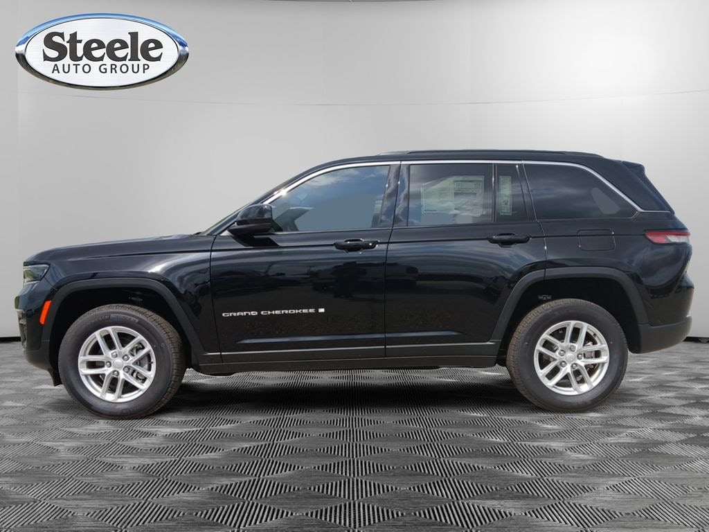 New 2024 Jeep Grand Cherokee LAREDO X 4X4 Sport Utility