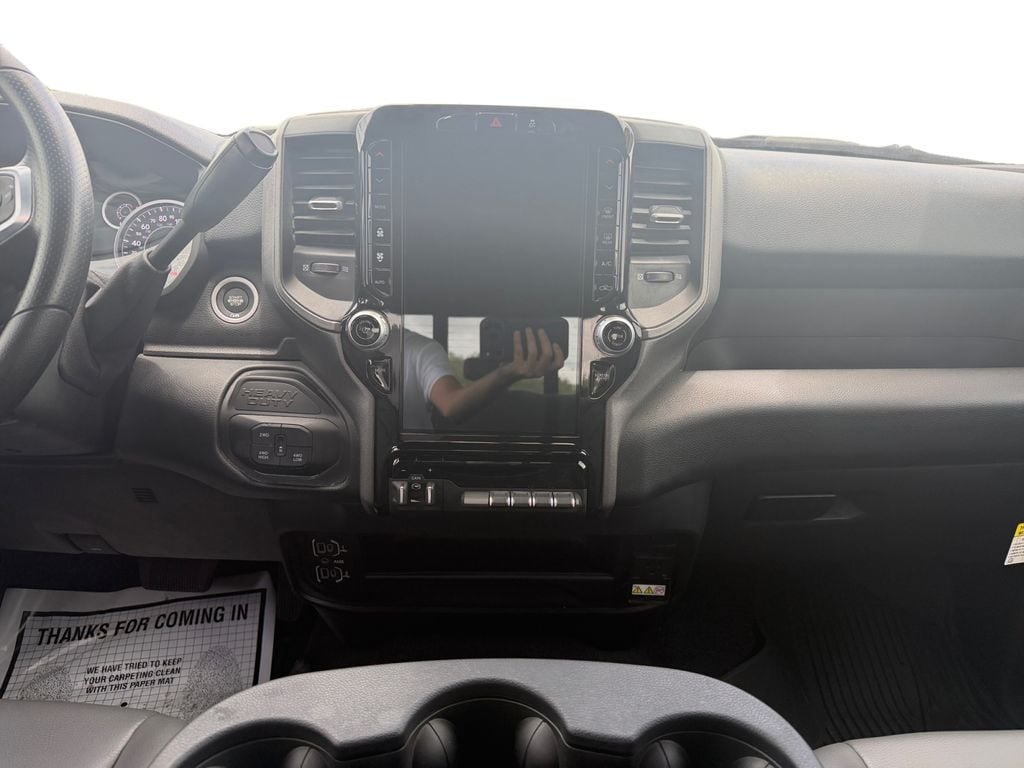 2025 RAM 2500 Tradesman - Photo 11