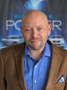 Staff member Robert "Bart" Peters III from ID_54f06c