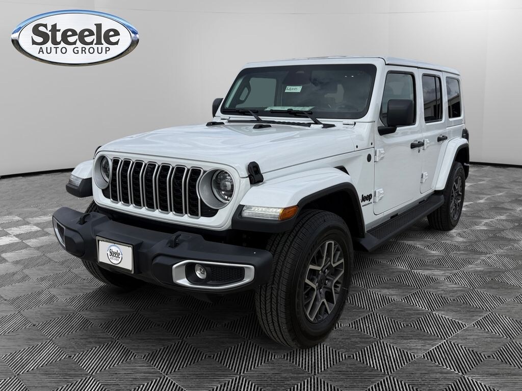 New 2026 Jeep Wrangler 4-DOOR SAHARA Sport Utility