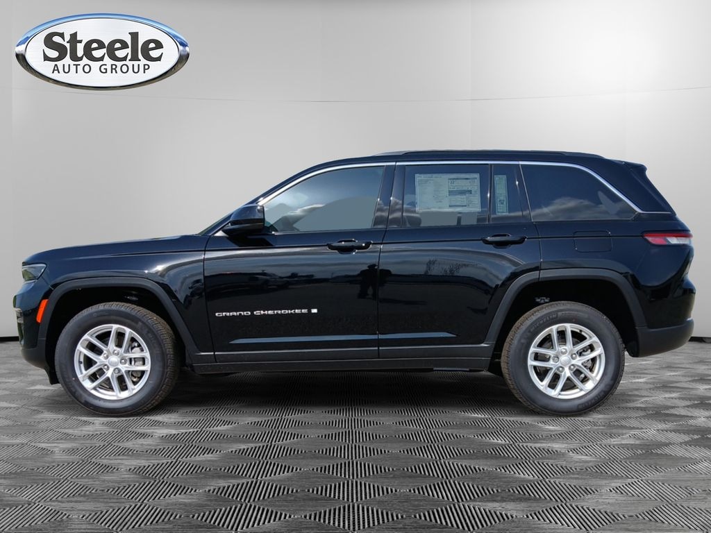 New 2024 Jeep Grand Cherokee LAREDO X 4X2 Sport Utility