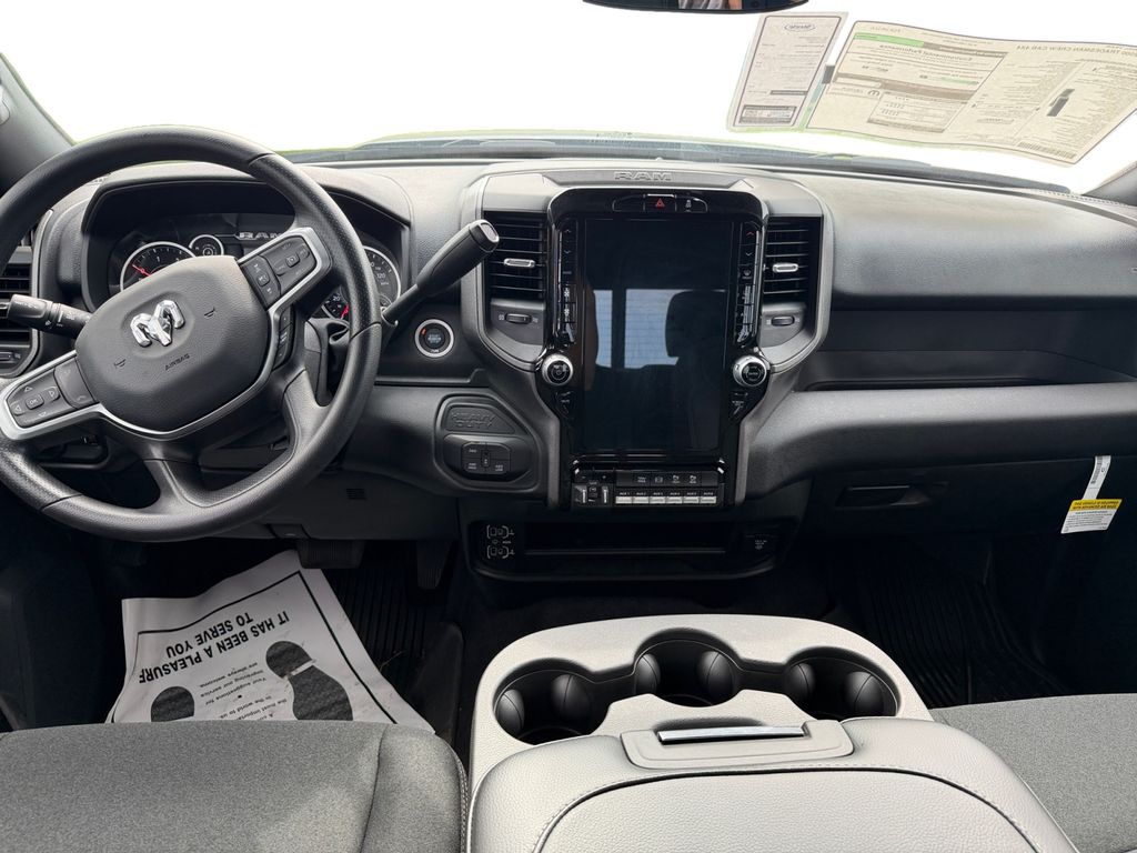 2025 RAM 2500 Tradesman - Photo 10