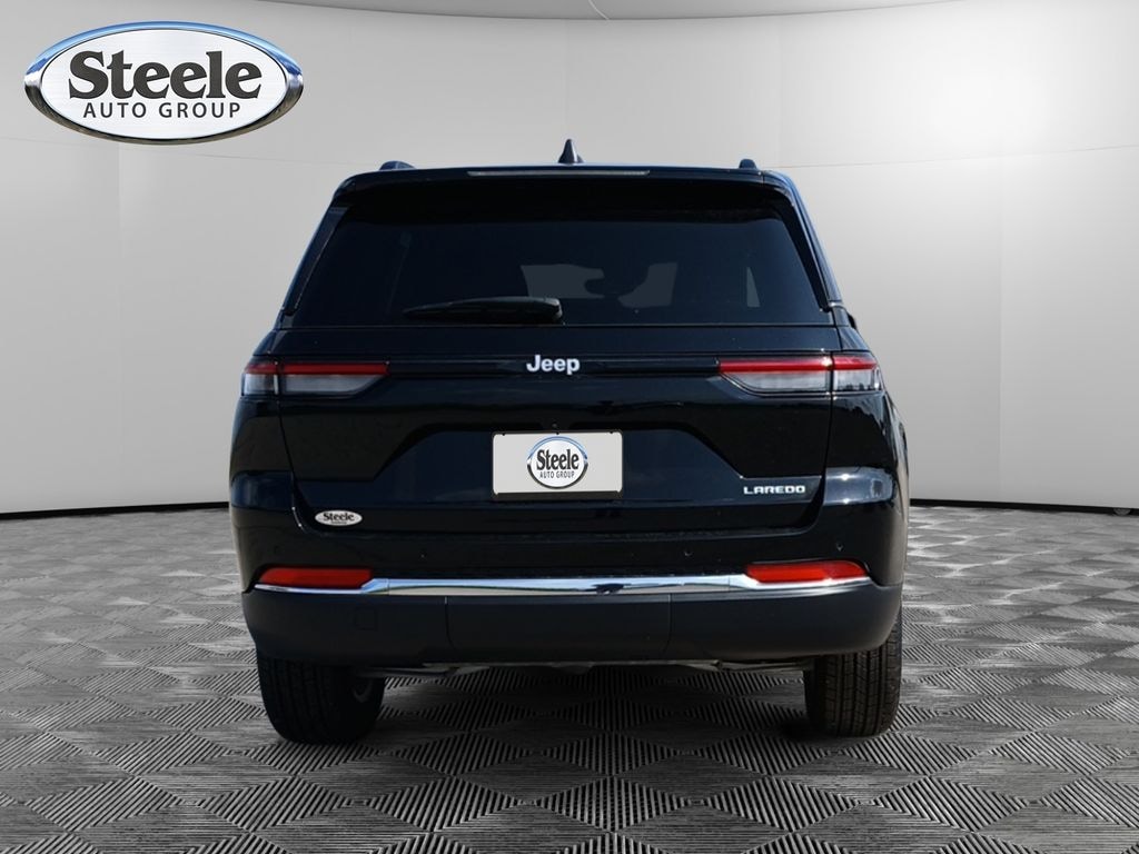 New 2024 Jeep Grand Cherokee LAREDO X 4X2 Sport Utility