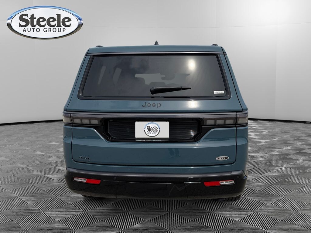 New 2026 Jeep Grand Wagoneer LIMITED ALTITUDE 4X4 Sport Utility