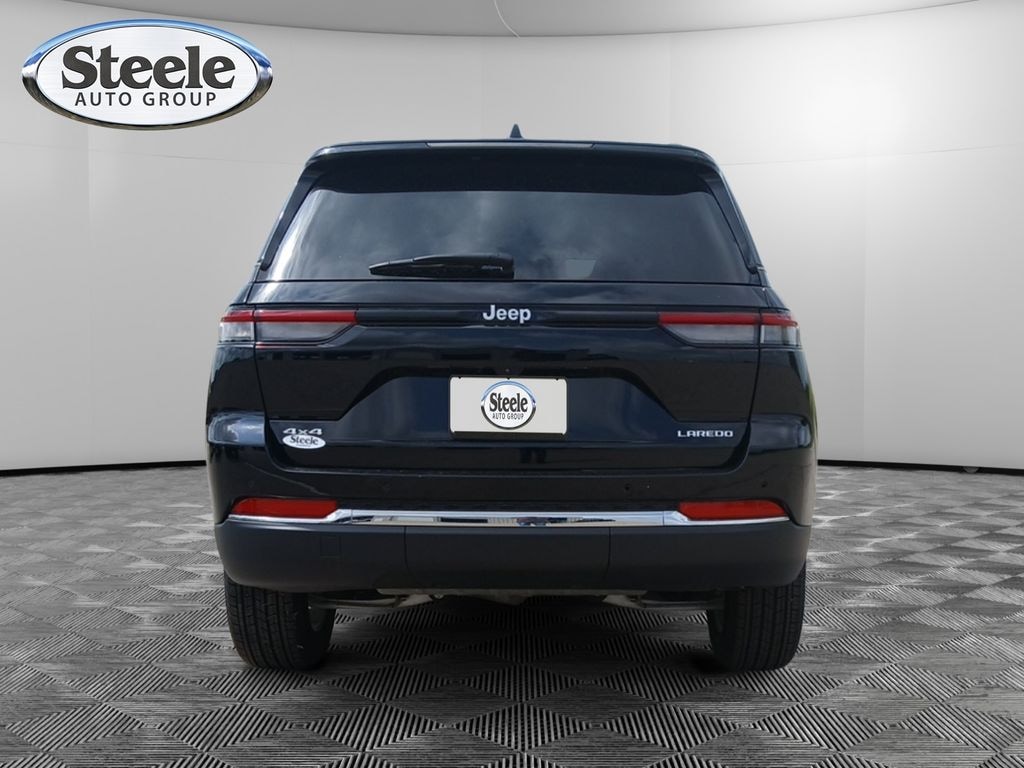 New 2024 Jeep Grand Cherokee LAREDO X 4X4 Sport Utility