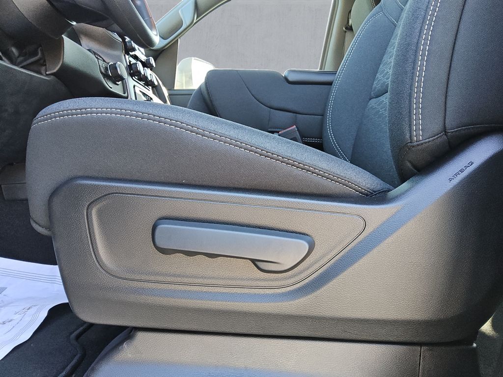 2026 RAM 1500 Tradesman - Photo 17