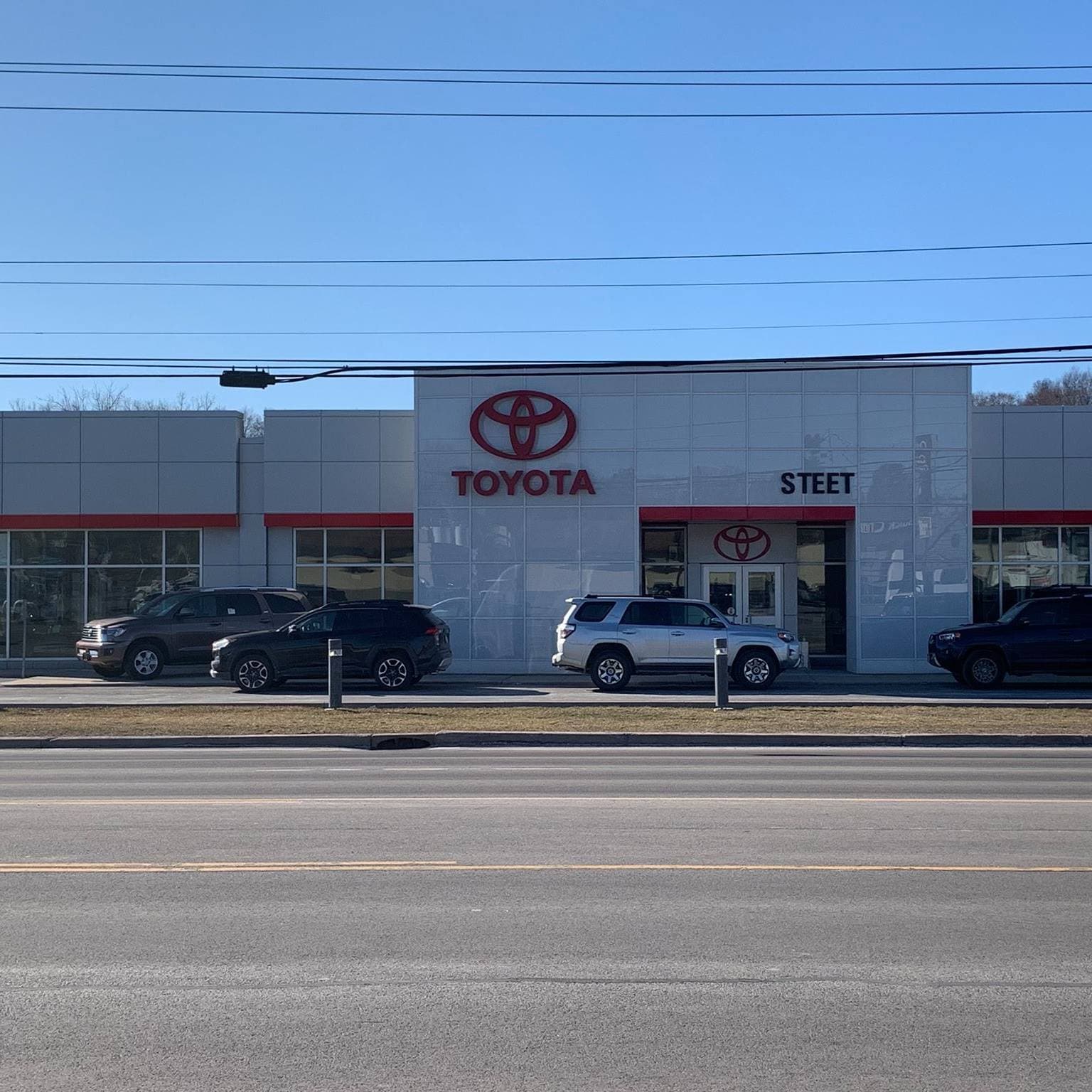 New Toyota &amp; Used Car Dealer in Yorkville NY Near Utica