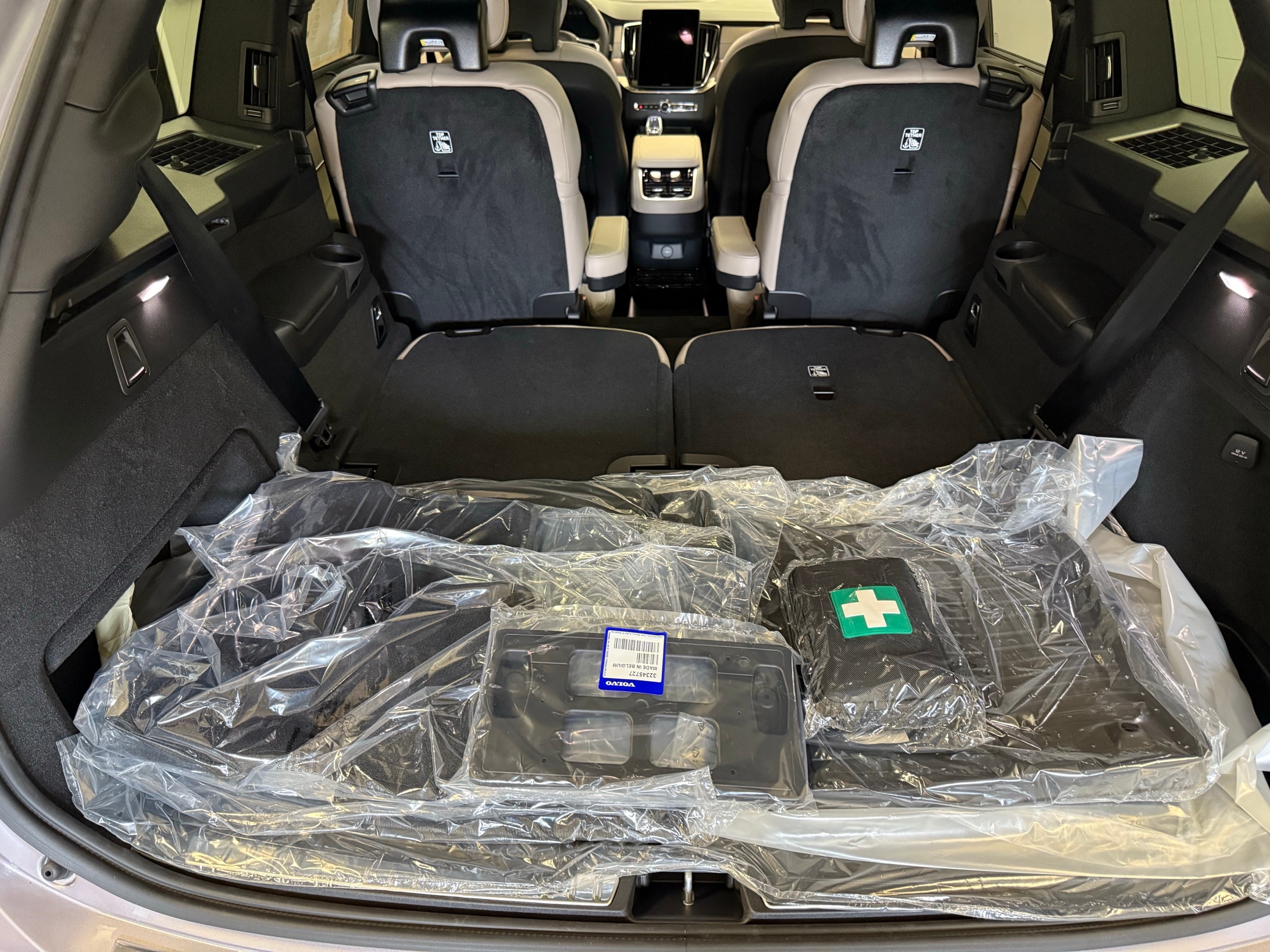 2026 Volvo XC90 Ultra - Photo 38