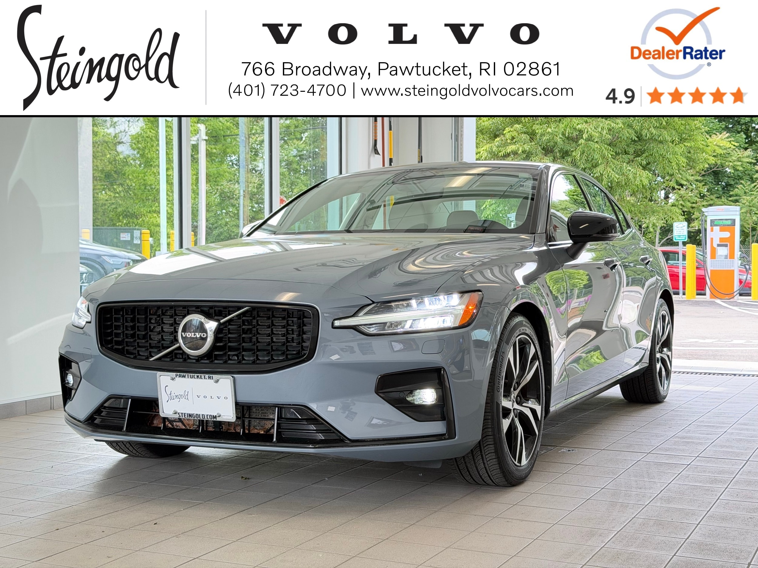 2024 Volvo S60 B5 Core Dark Theme AWD's photo