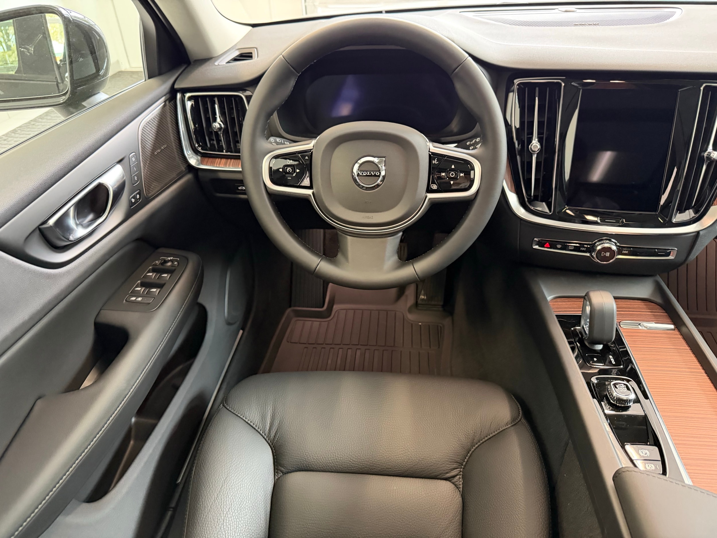 new 2026 Volvo V60 Cross Country car, priced at $57,450