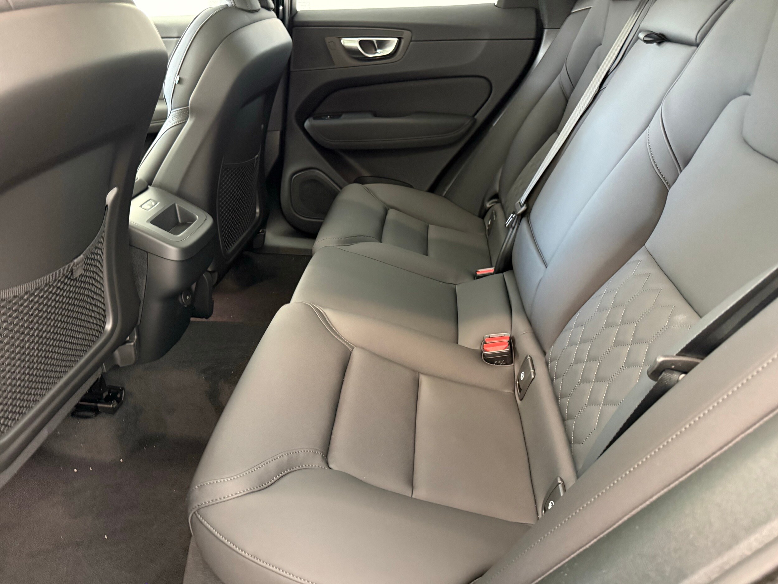 new 2026 Volvo XC60 car, priced at $57,985