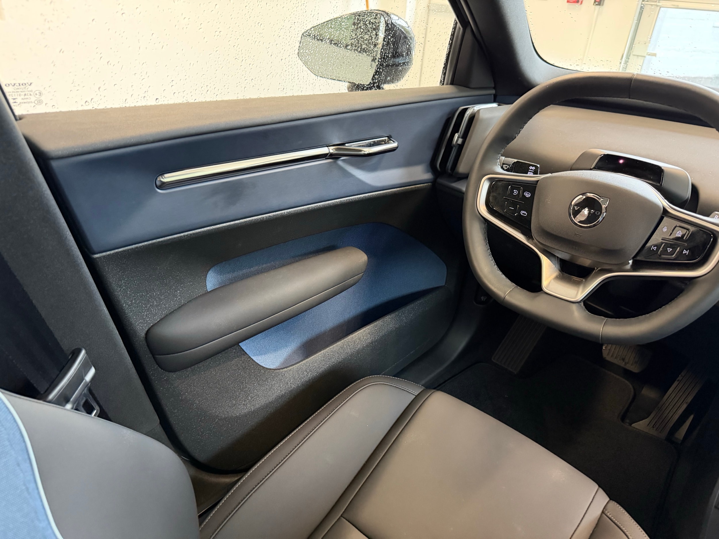 used 2025 Volvo EX30 car, priced at $38,900