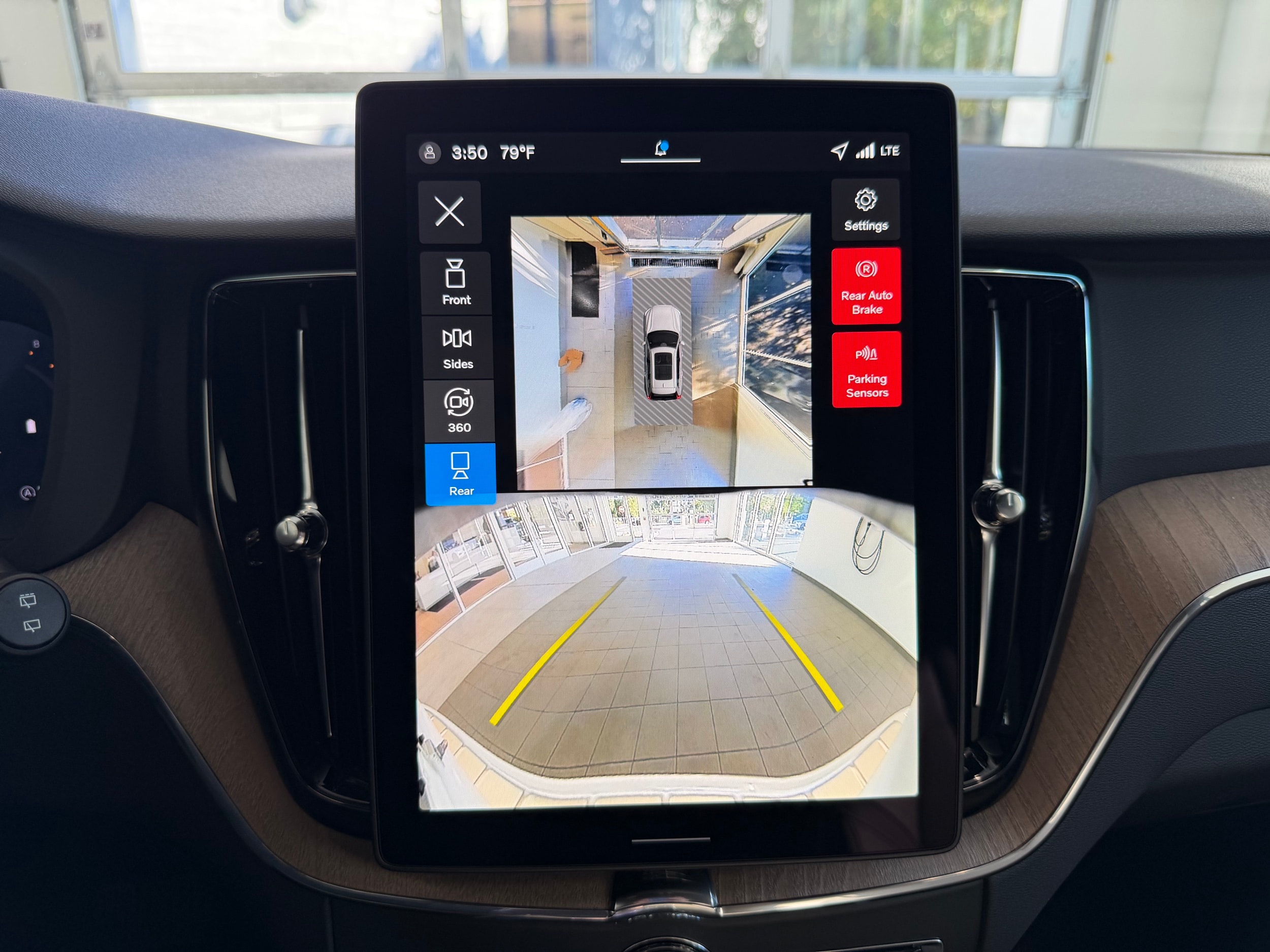 new 2026 Volvo XC60 car, priced at $57,985