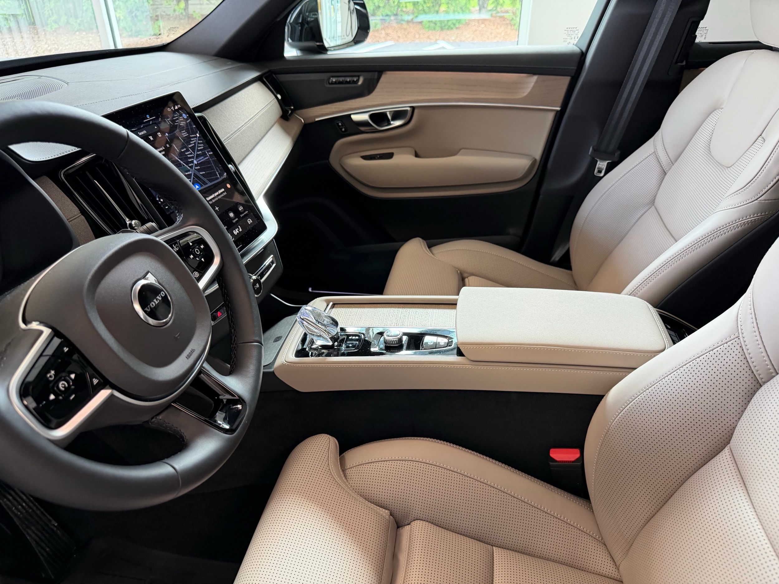 2026 Volvo XC90 Ultra - Photo 12