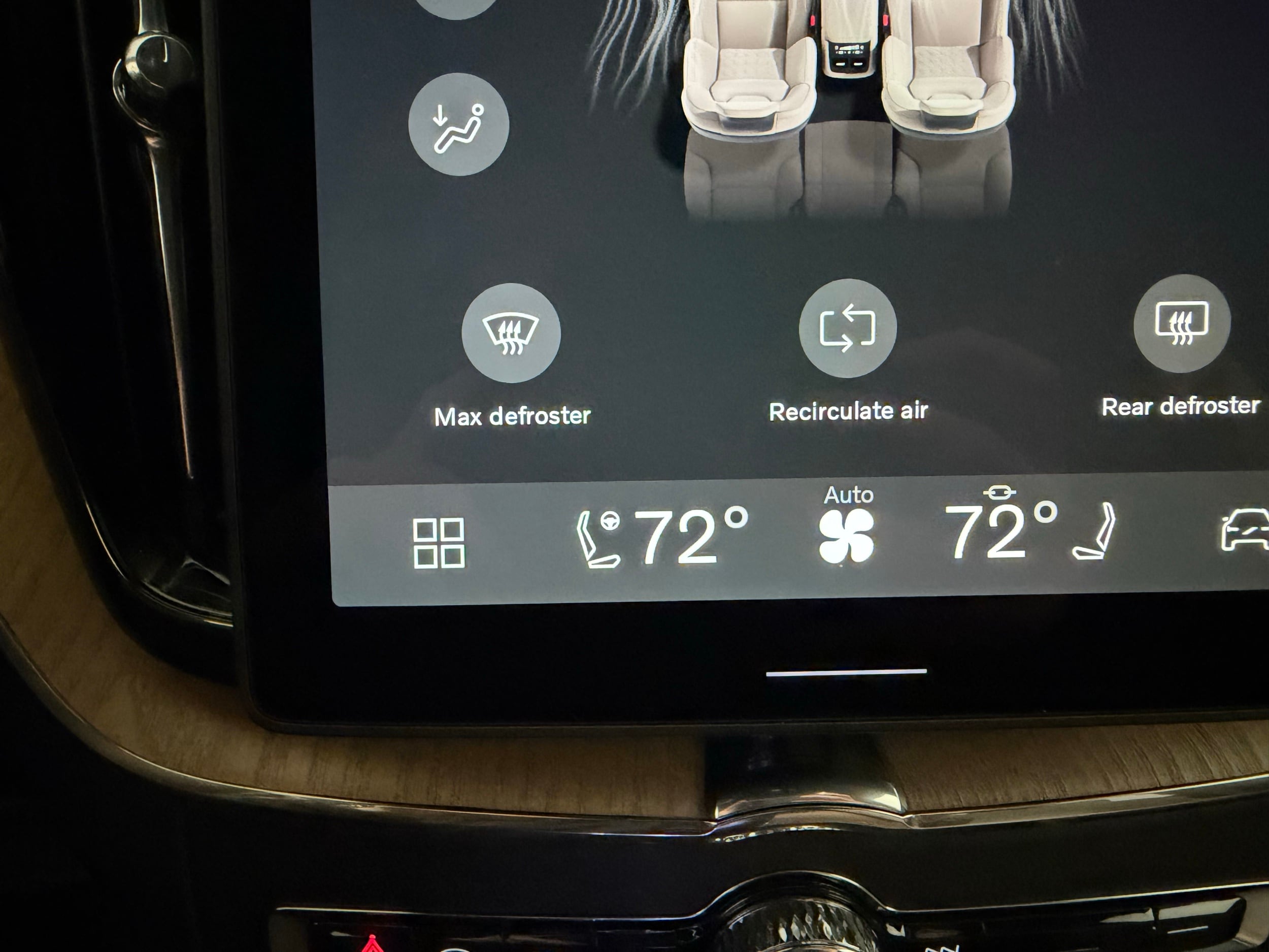 new 2026 Volvo XC60 car, priced at $57,985