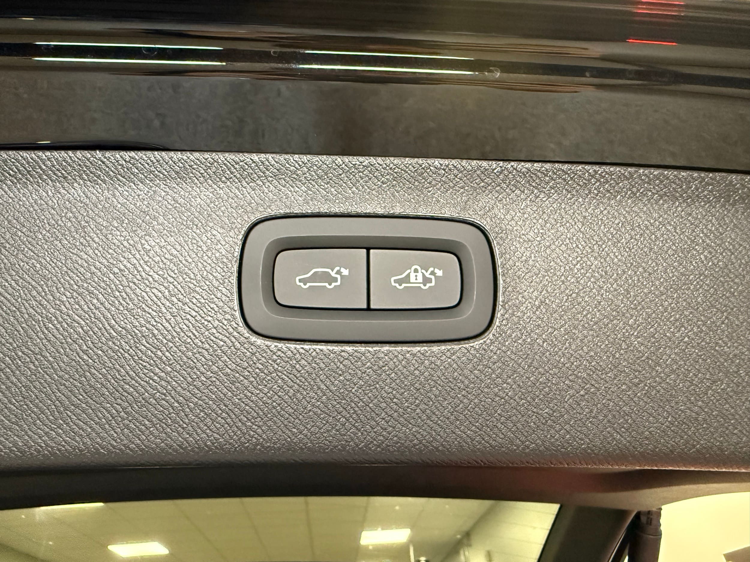 2026 Volvo XC90 Ultra - Photo 39