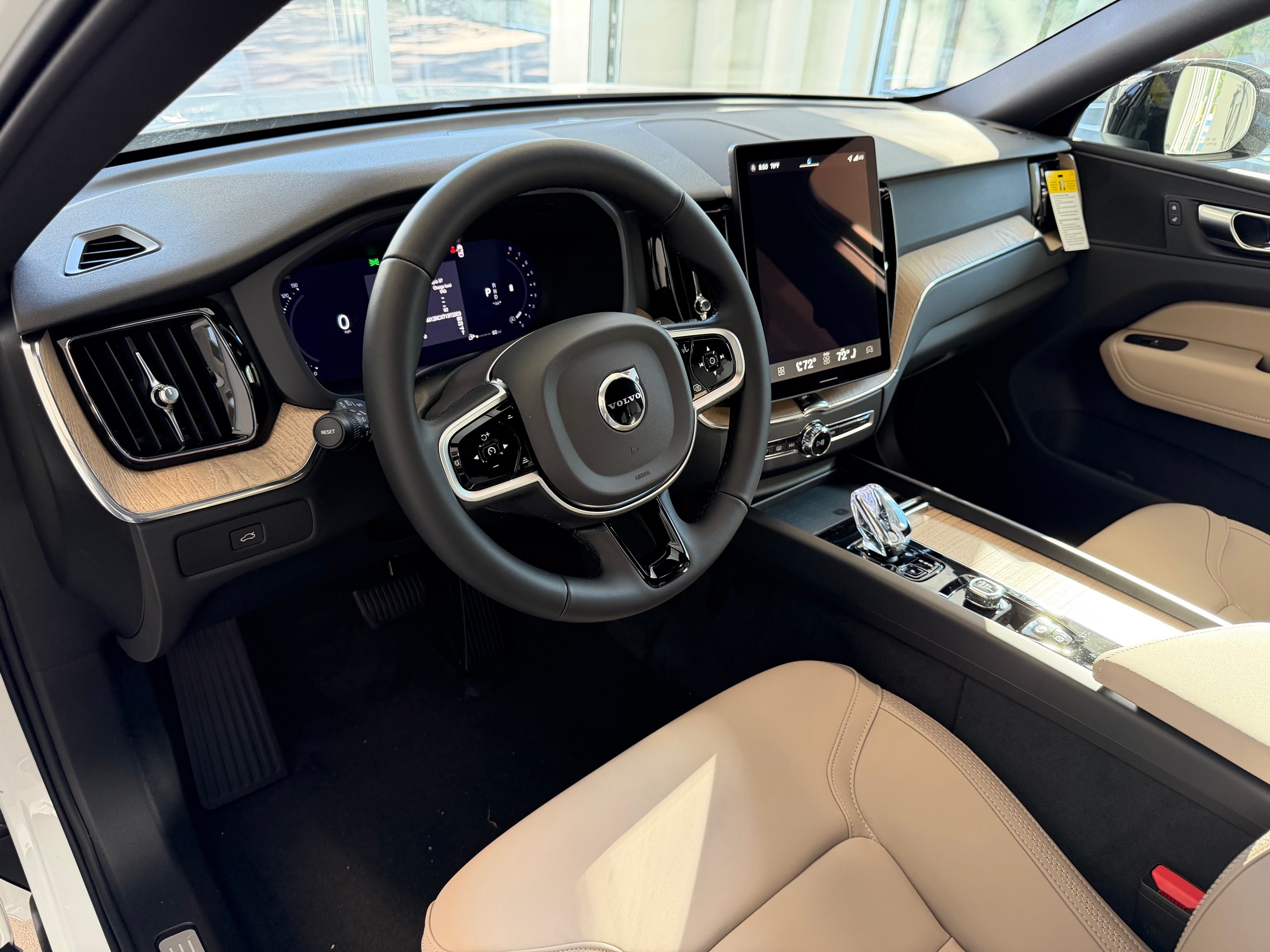 new 2026 Volvo XC60 car, priced at $57,985