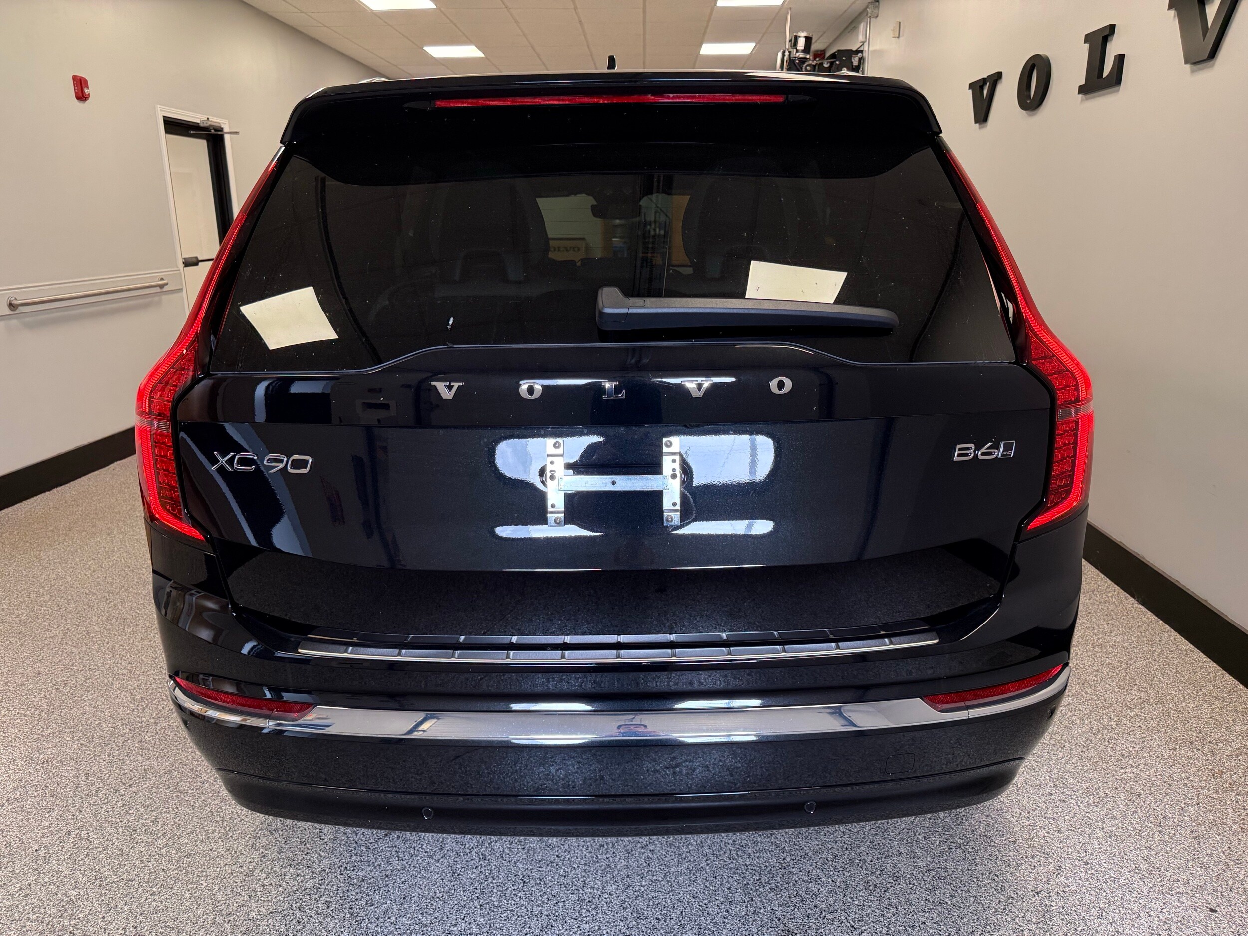 new 2026 Volvo XC90 car, priced at $75,950