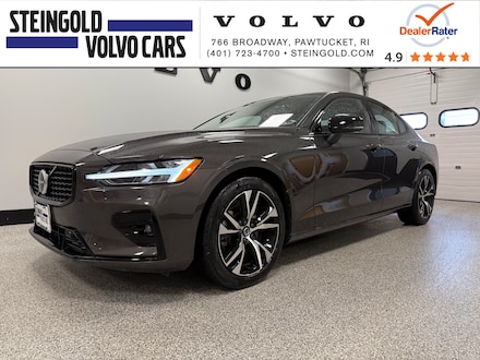 2025 Volvo S60 B5 AWD Core Sedan