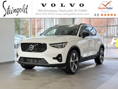 2026 Volvo XC40 B5 AWD Plus AWD SUV