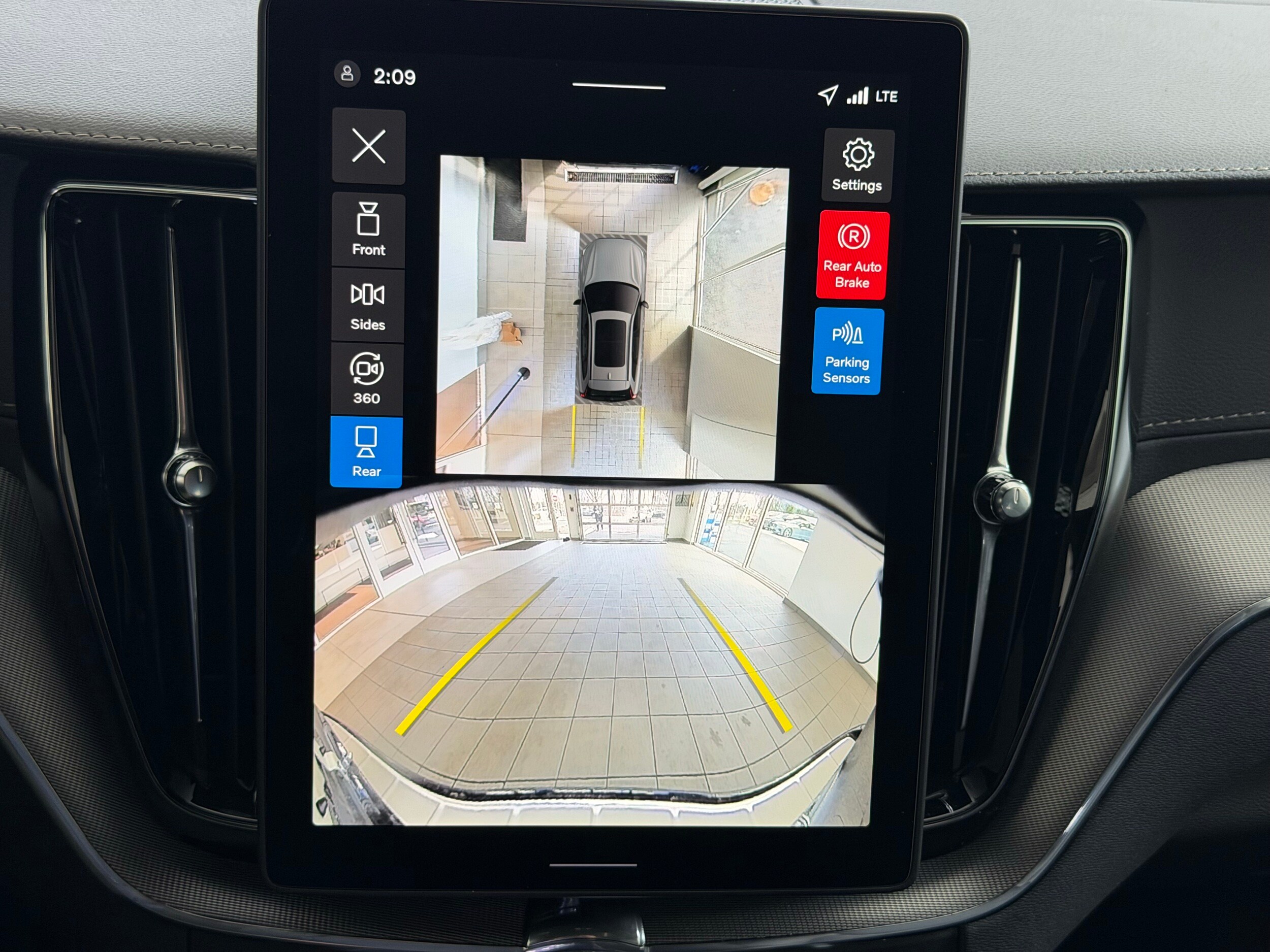 new 2026 Volvo XC60 plug-in hybrid car, priced at $77,240