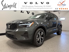 2026 Volvo XC40 B5 AWD Core Dark Theme AWD SUV