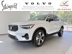2026 Volvo XC40 B5 AWD Plus Dark Theme AWD SUV