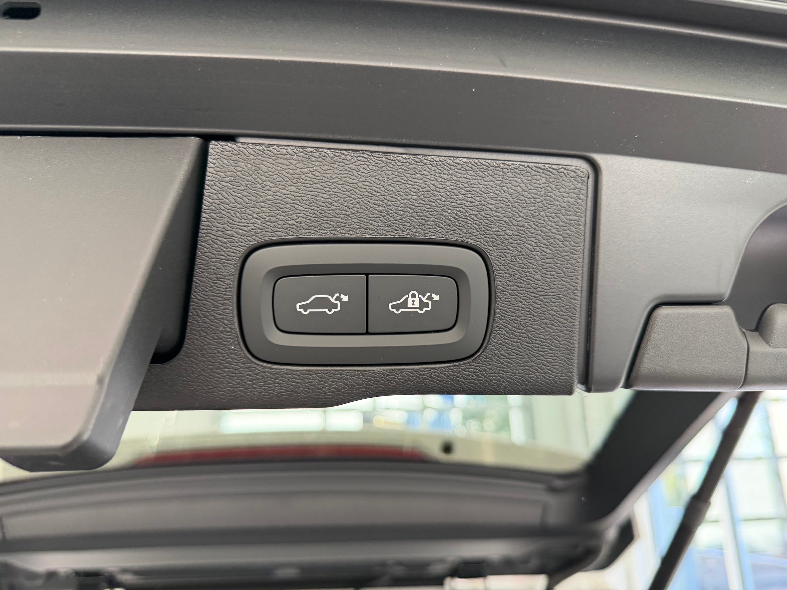 new 2026 Volvo XC60 car, priced at $57,985