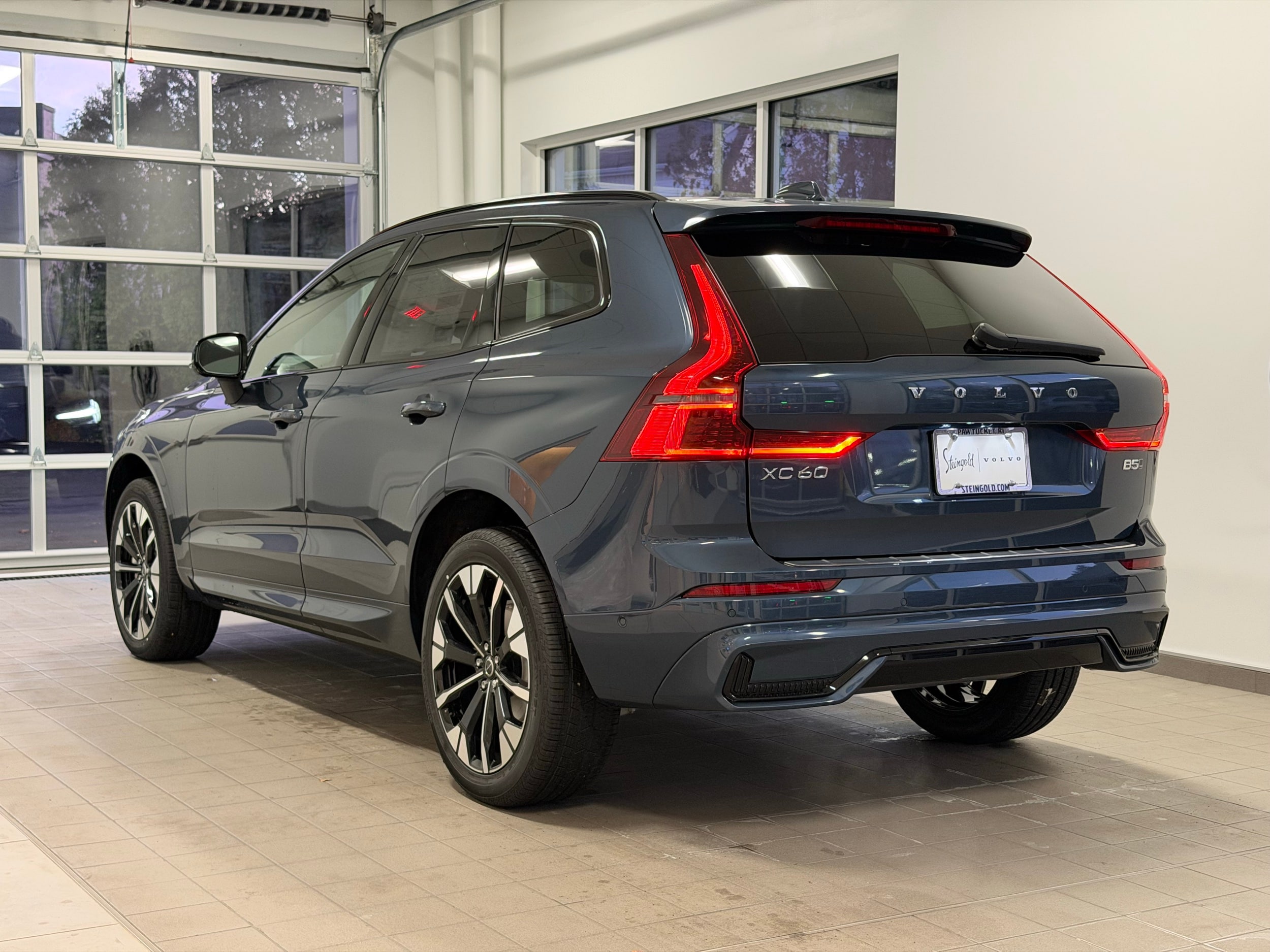 new 2026 Volvo XC60 car, priced at $57,985