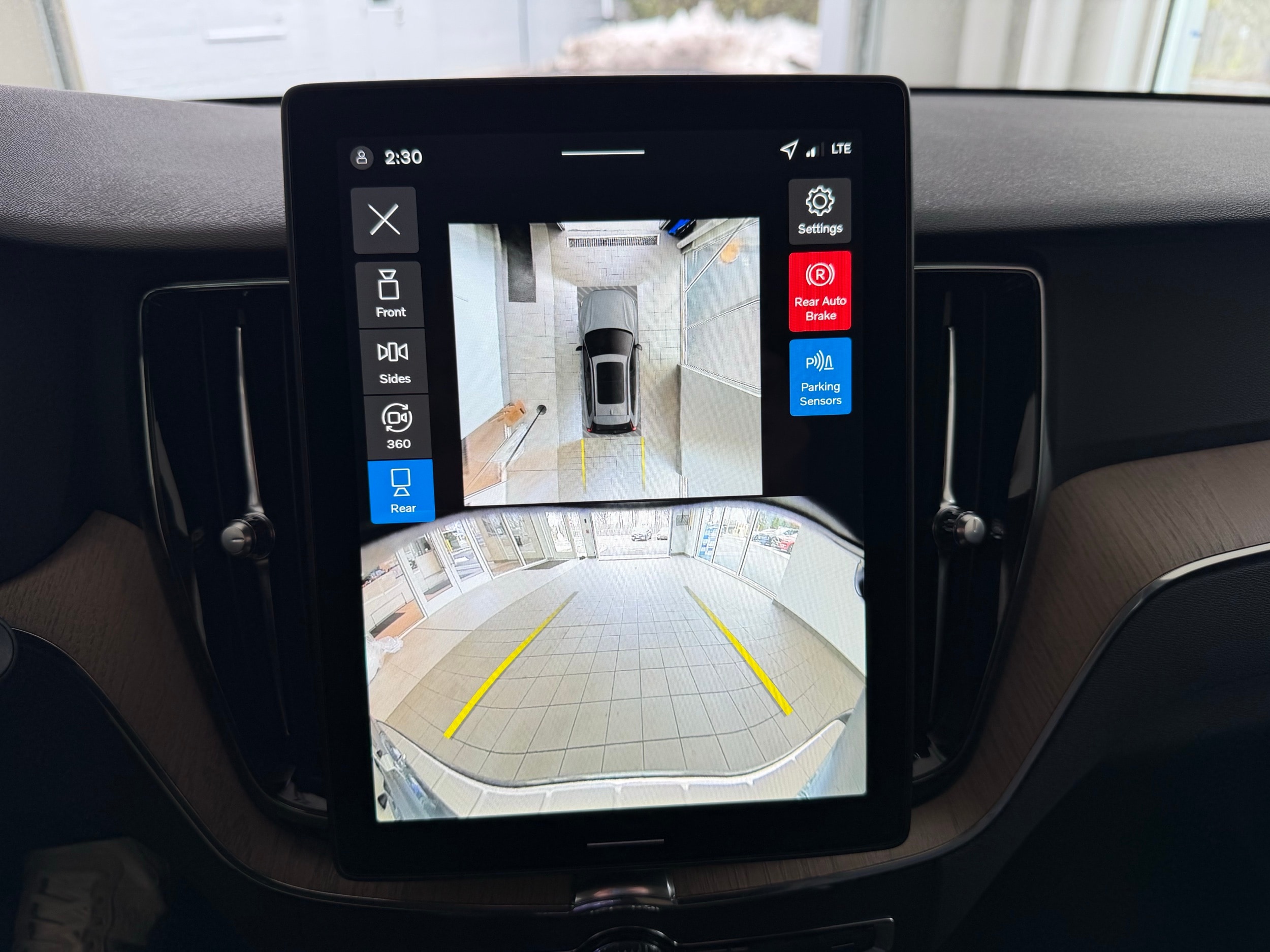 new 2026 Volvo XC60 car, priced at $58,490