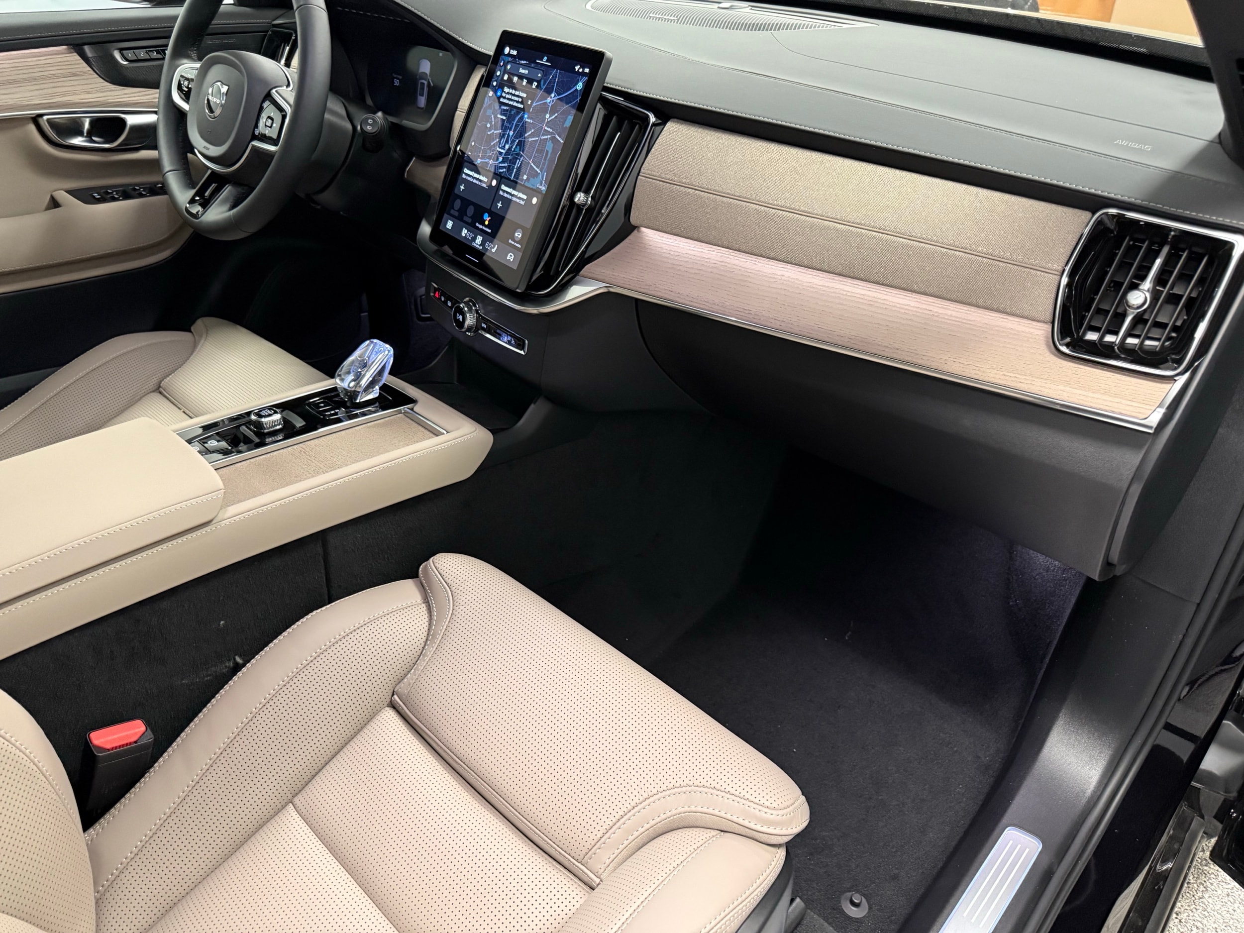 new 2026 Volvo XC90 car, priced at $75,950