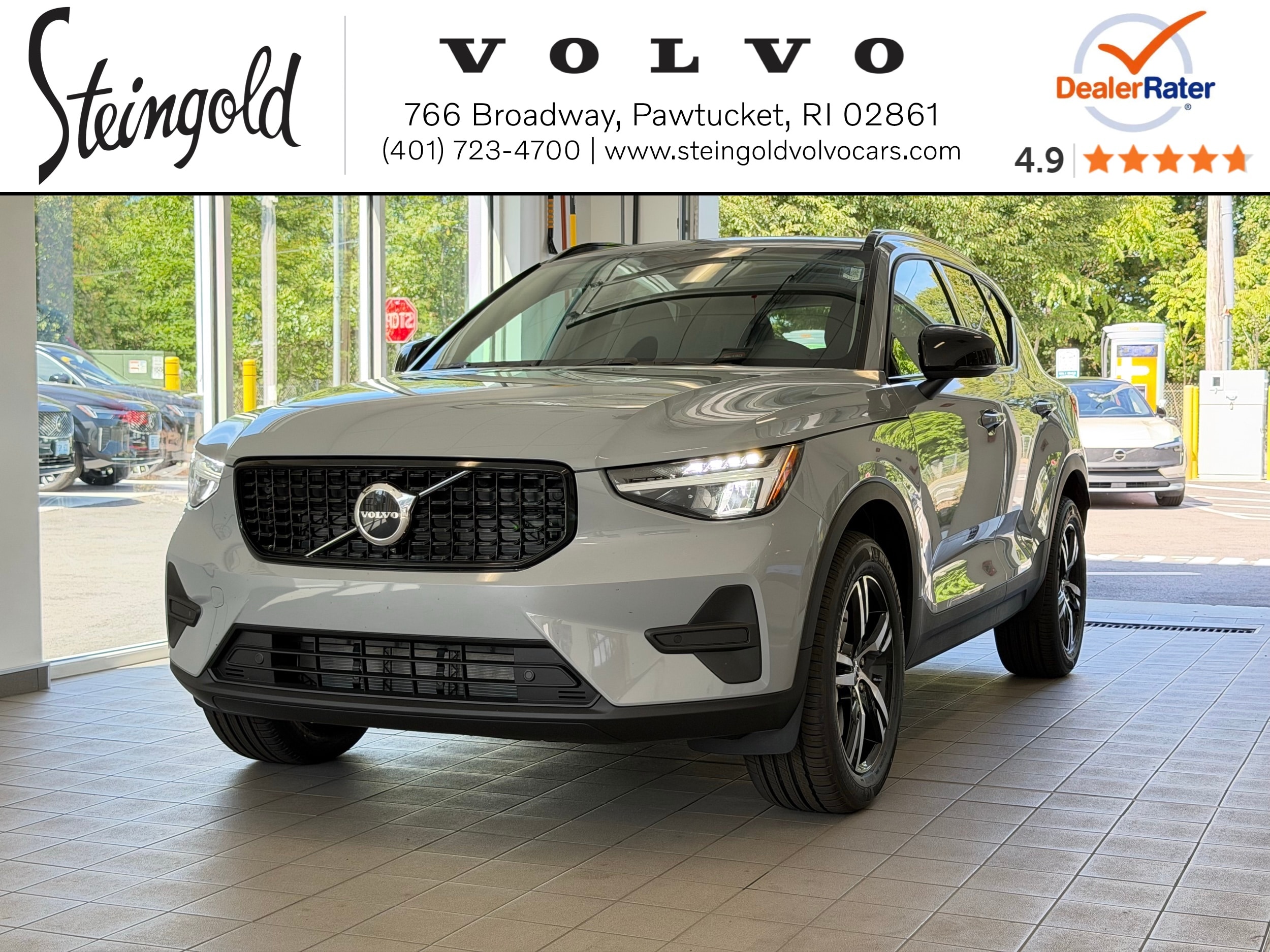 2026 Volvo XC40 Core