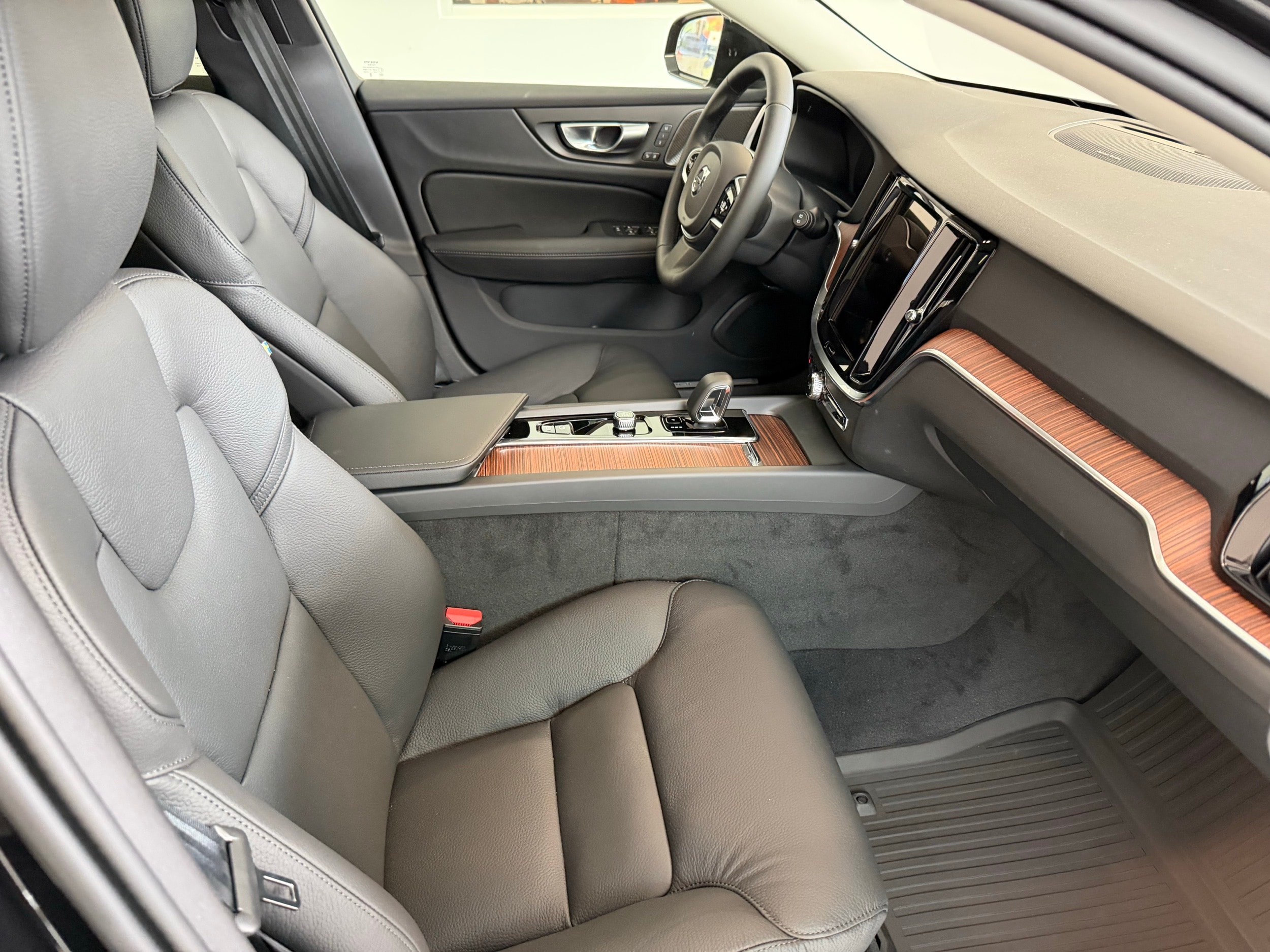 new 2026 Volvo V60 Cross Country car, priced at $57,450