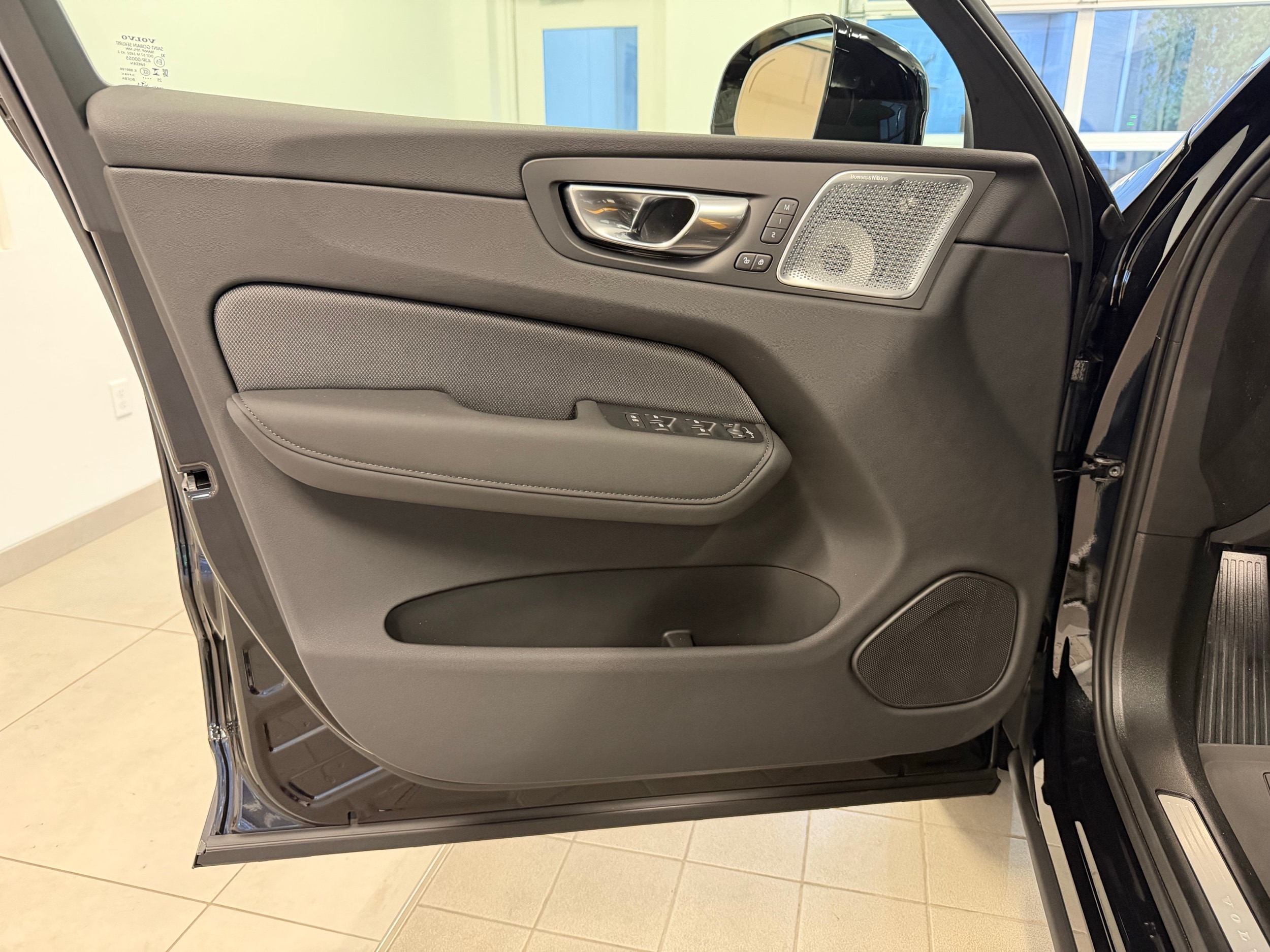 new 2026 Volvo XC60 plug-in hybrid car, priced at $84,265