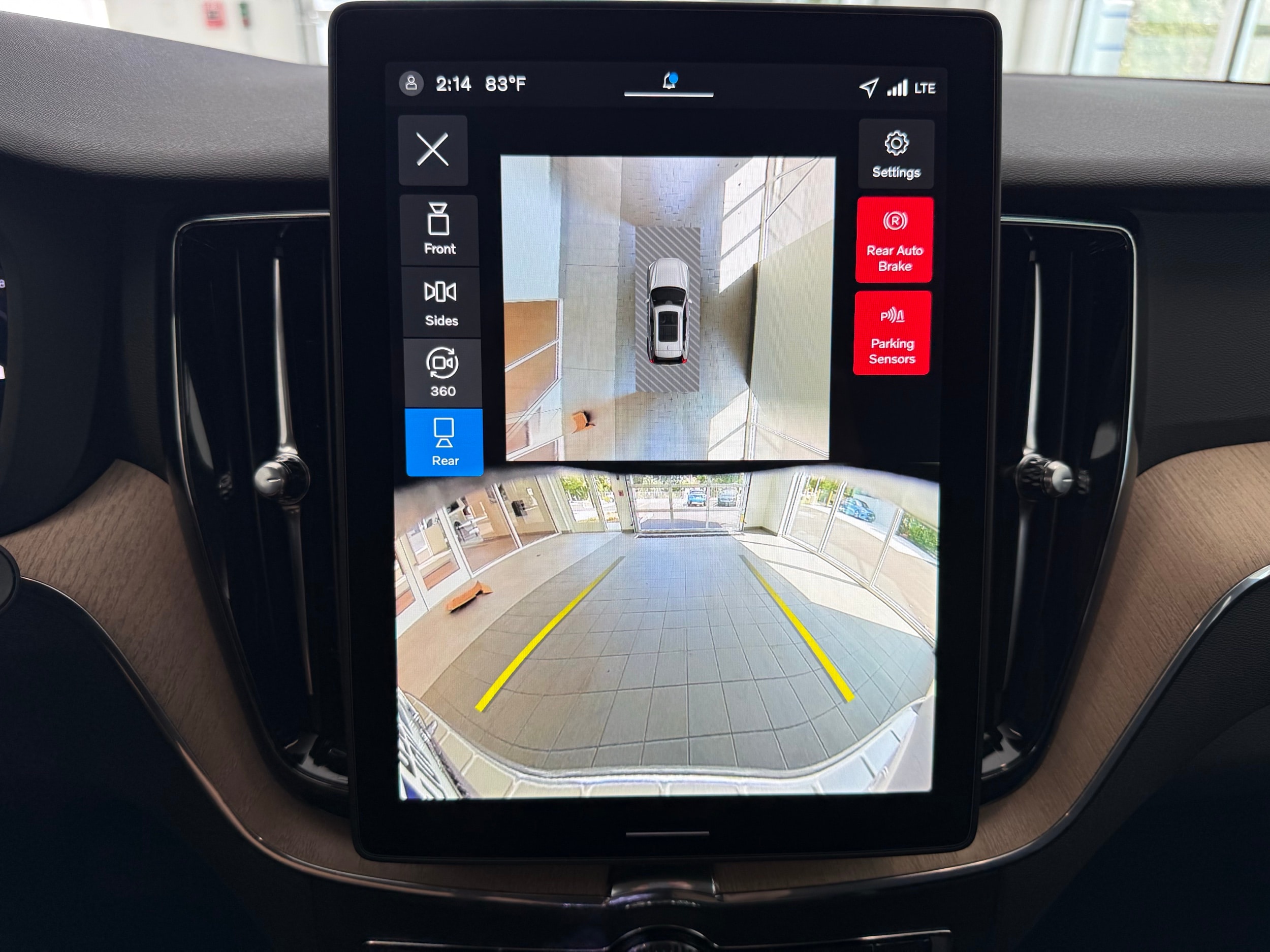 new 2026 Volvo XC60 car, priced at $57,985