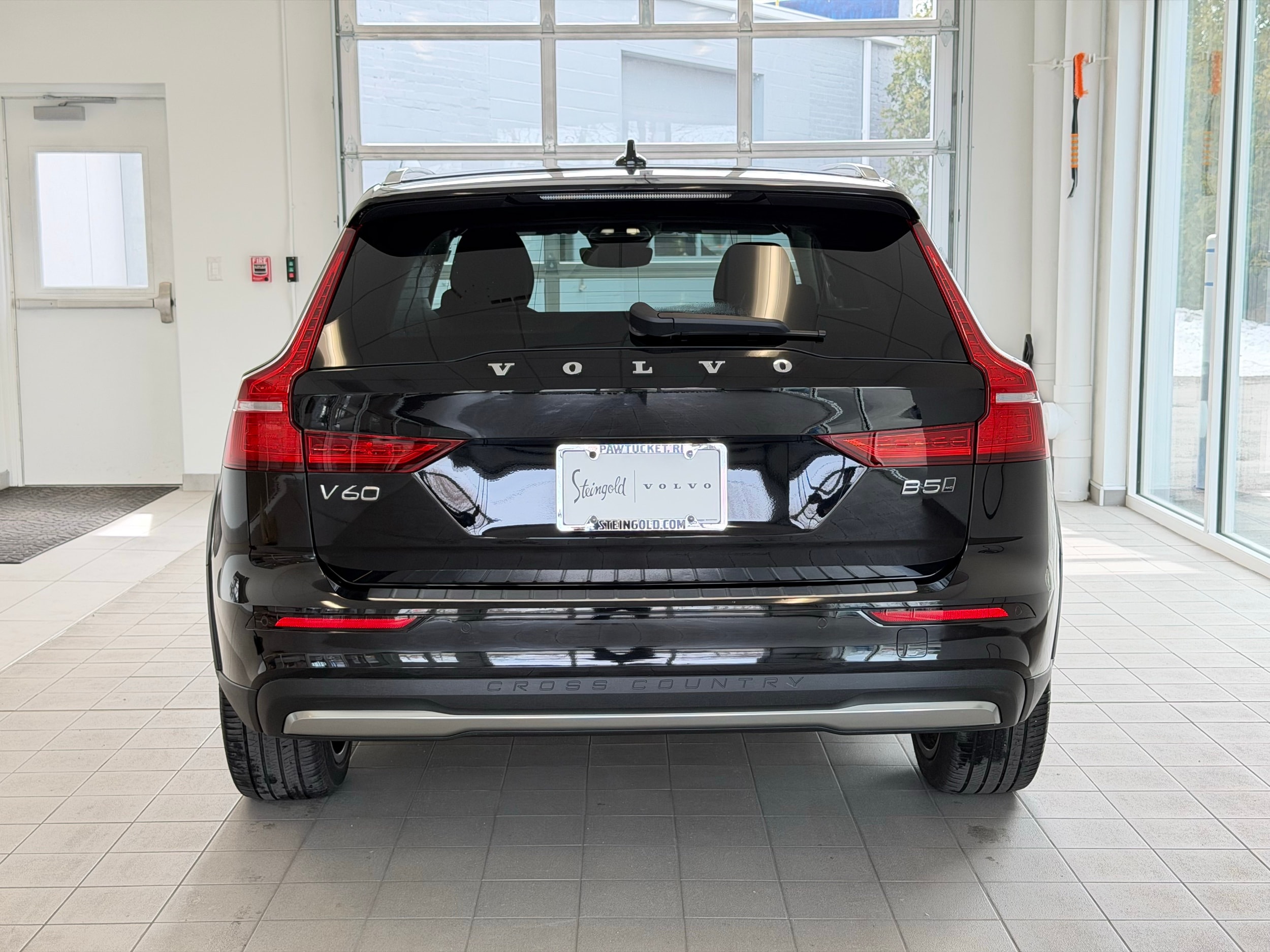 used 2024 Volvo V60 Cross Country car, priced at $39,200