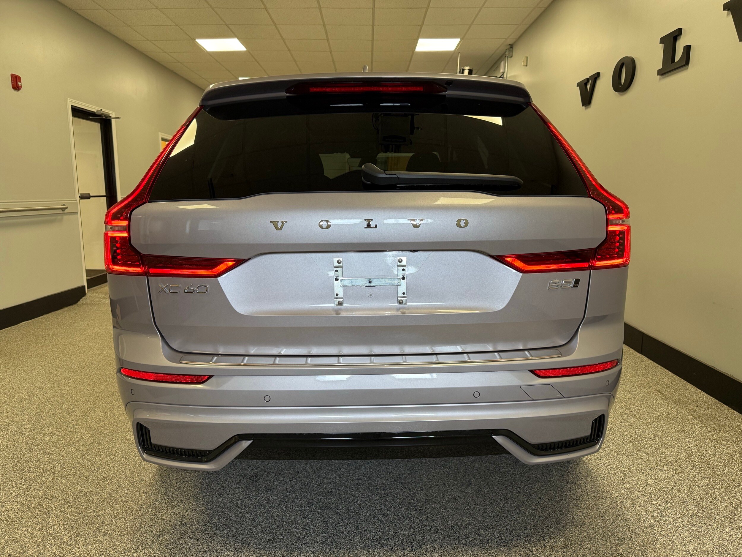 new 2026 Volvo XC60 car, priced at $57,985