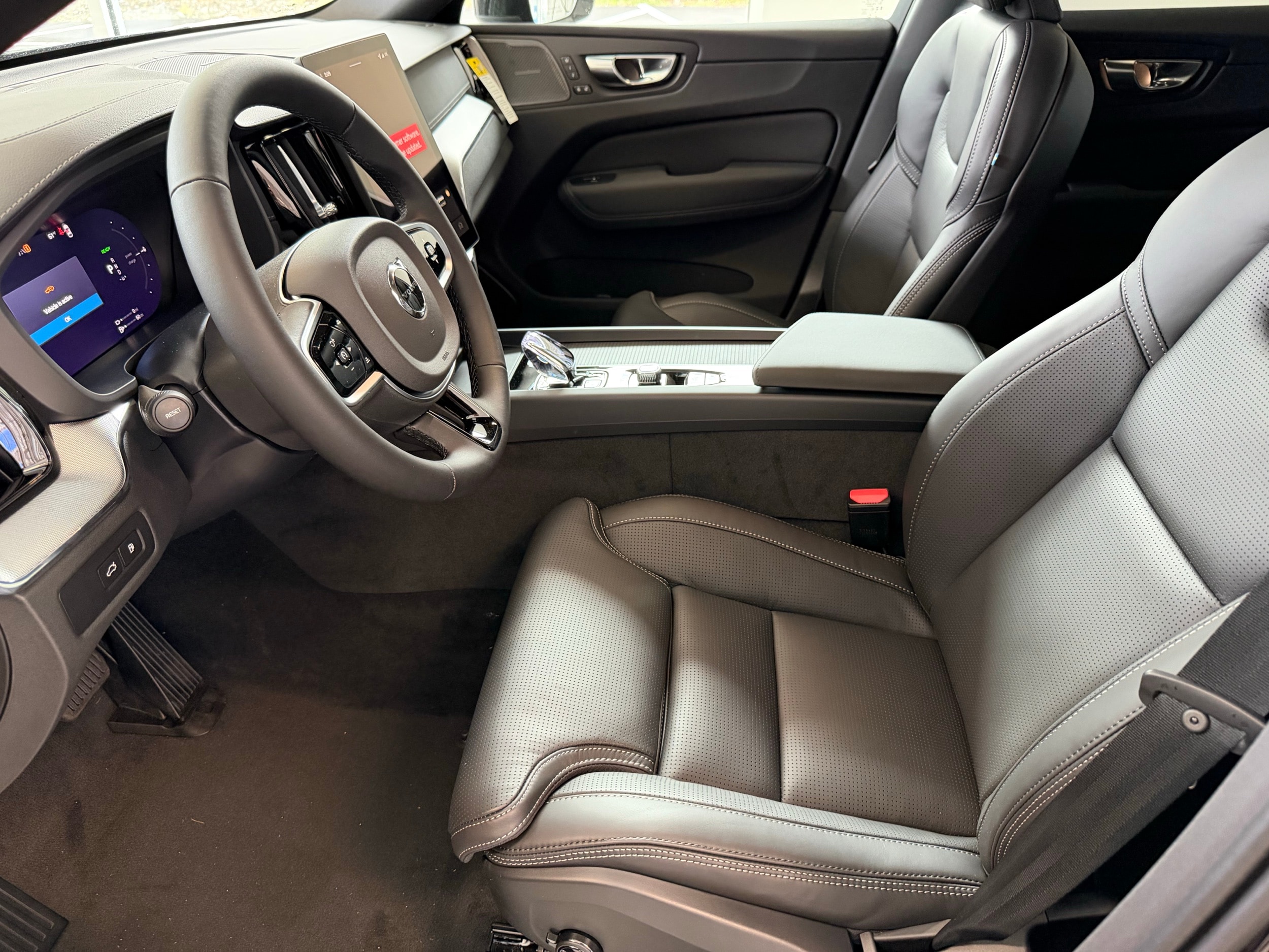 new 2026 Volvo XC60 plug-in hybrid car, priced at $77,240