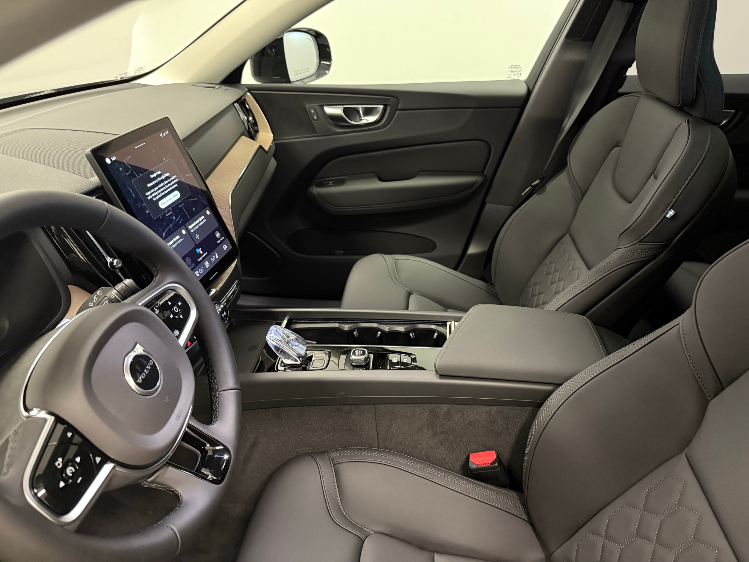 new 2026 Volvo XC60 car, priced at $57,985