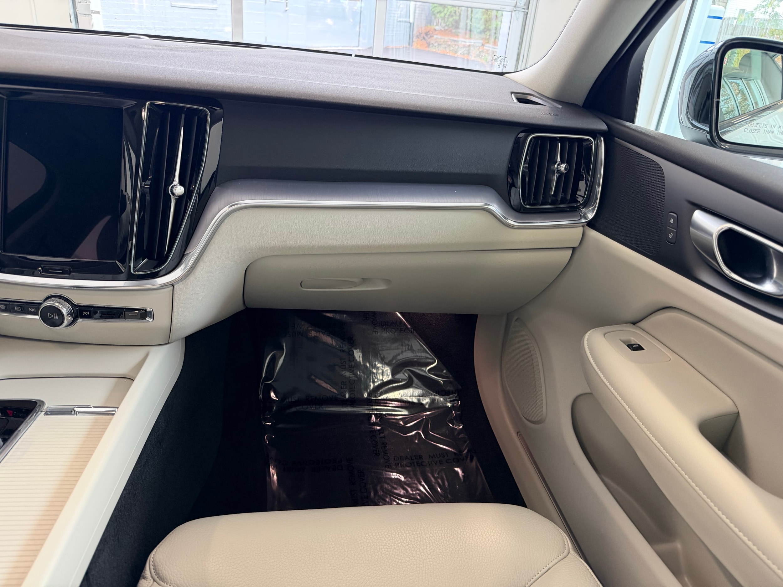 used 2025 Volvo S60 car, priced at $34,200