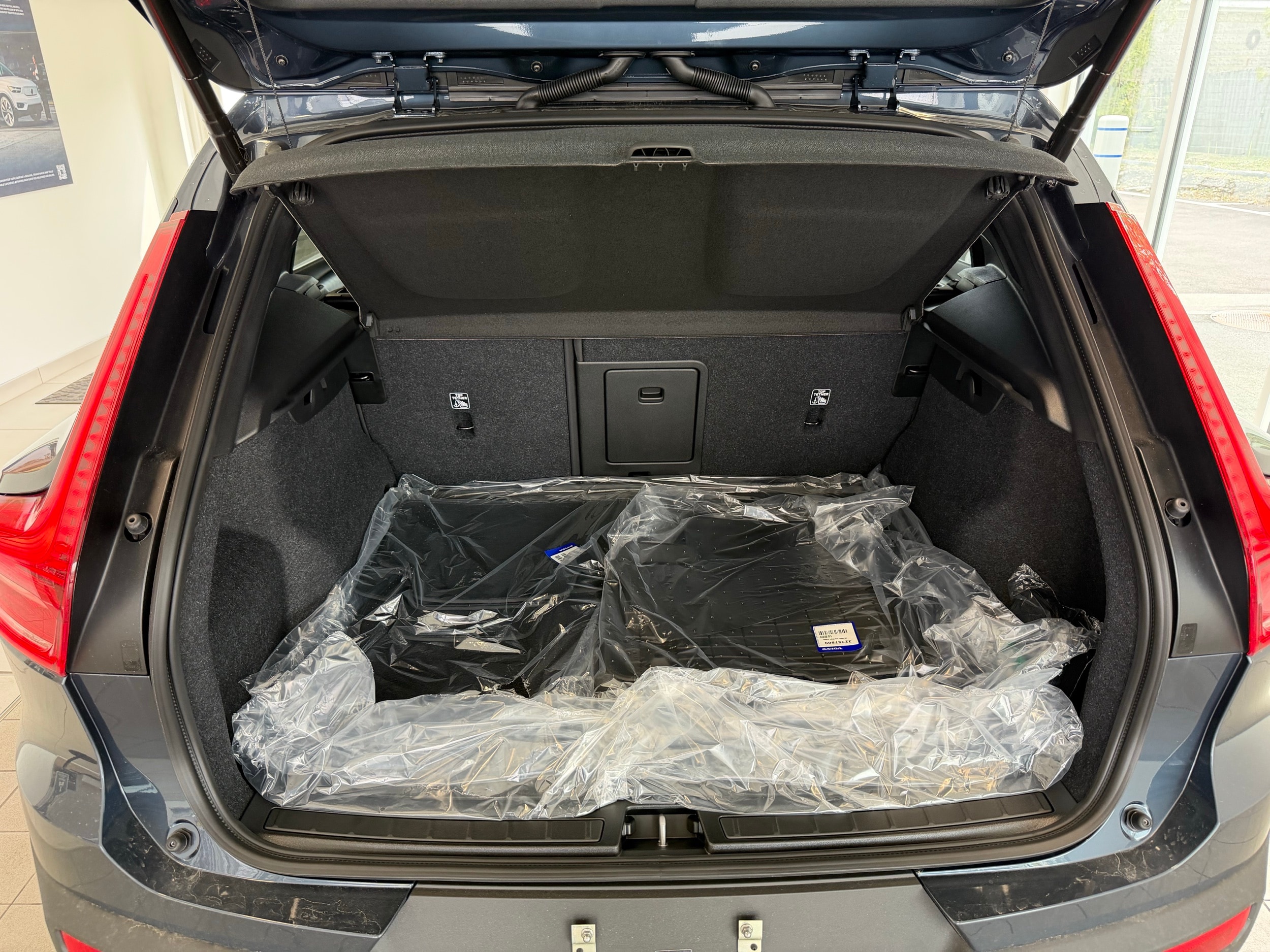 new 2026 Volvo XC40 car, priced at $48,110