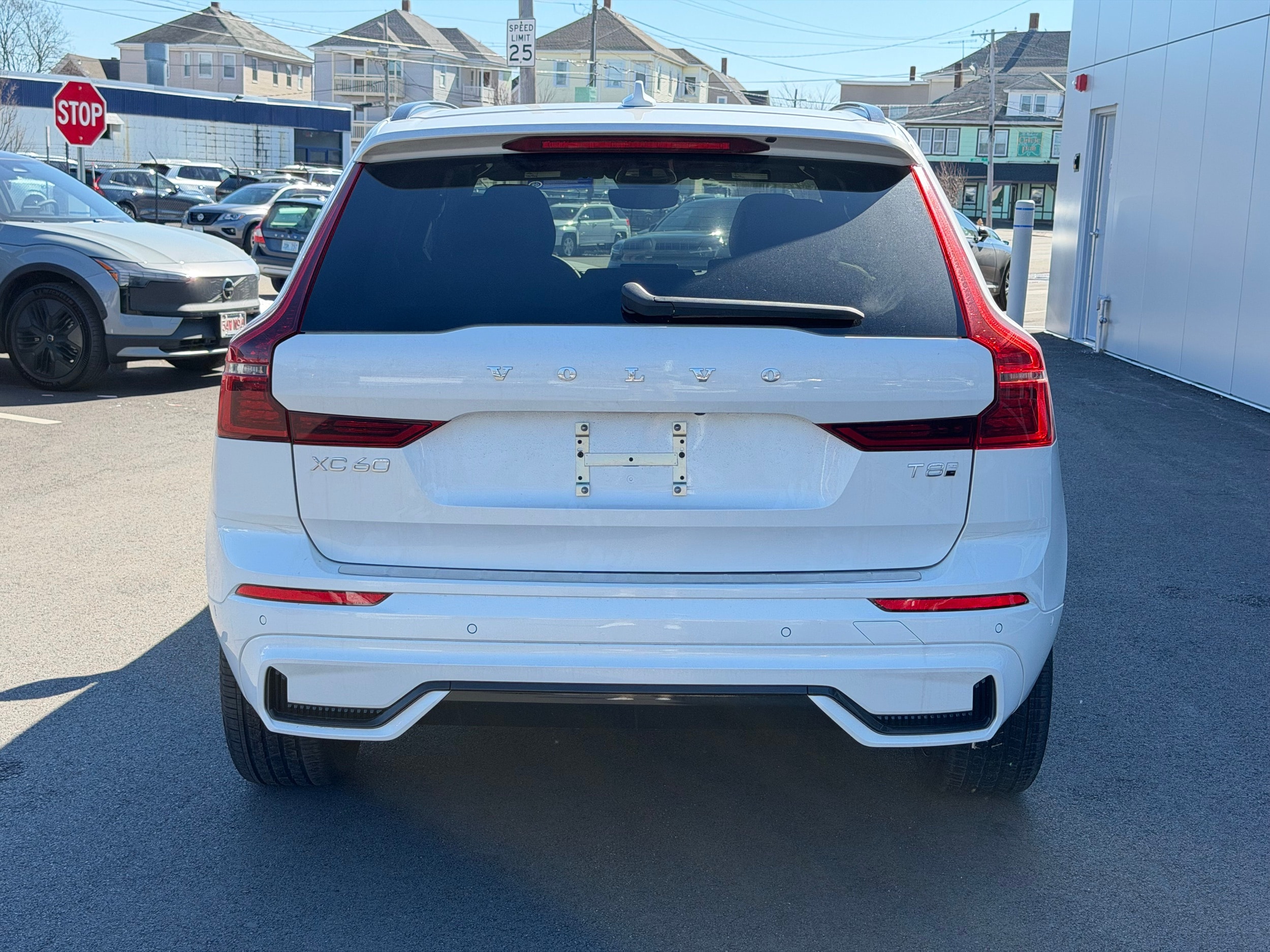 new 2026 Volvo XC60 plug-in hybrid car, priced at $69,405