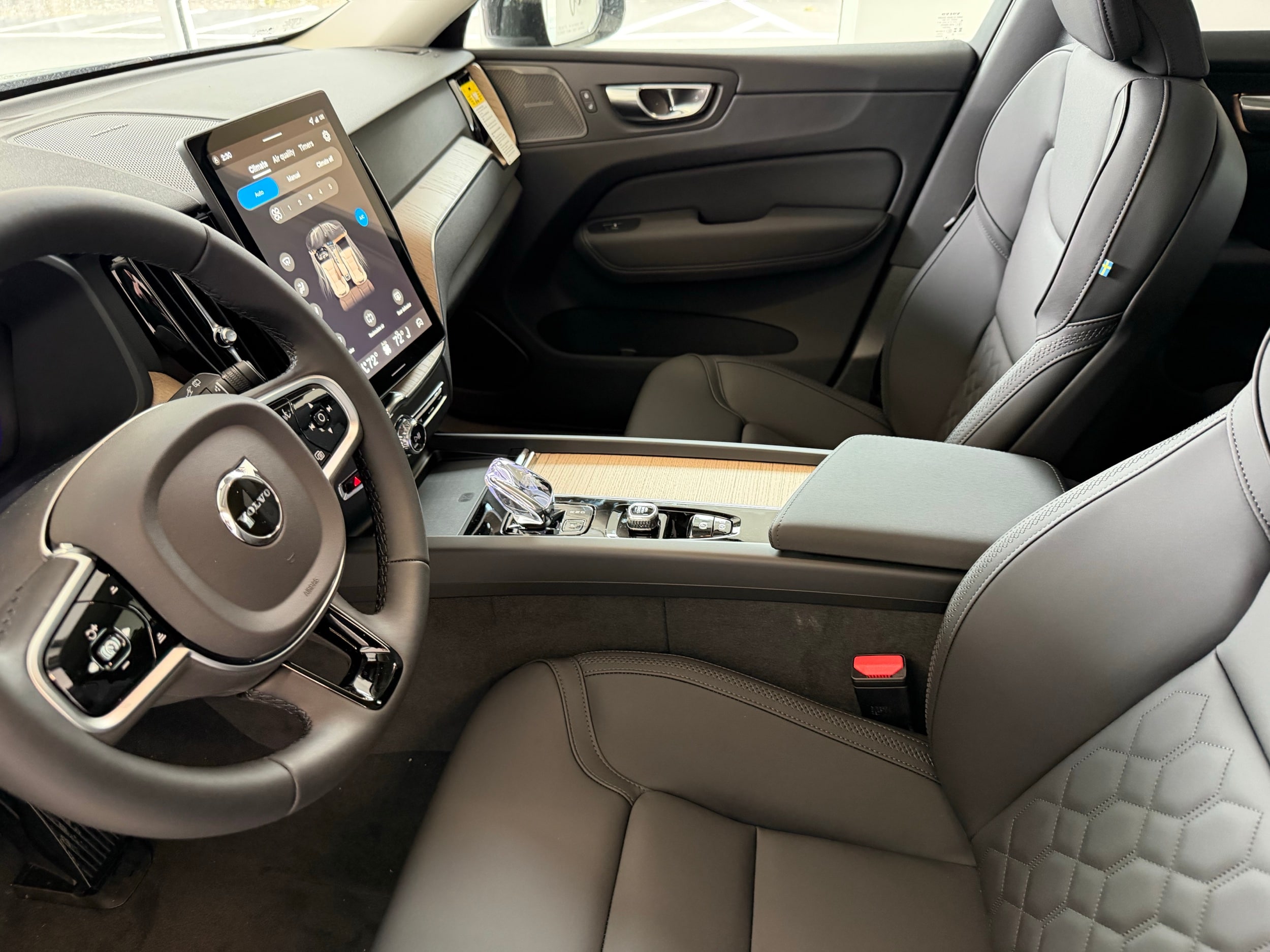 new 2026 Volvo XC60 car, priced at $58,490